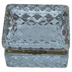 Piccolo portacandele o portagioielli rettangolare in vetro tagliato