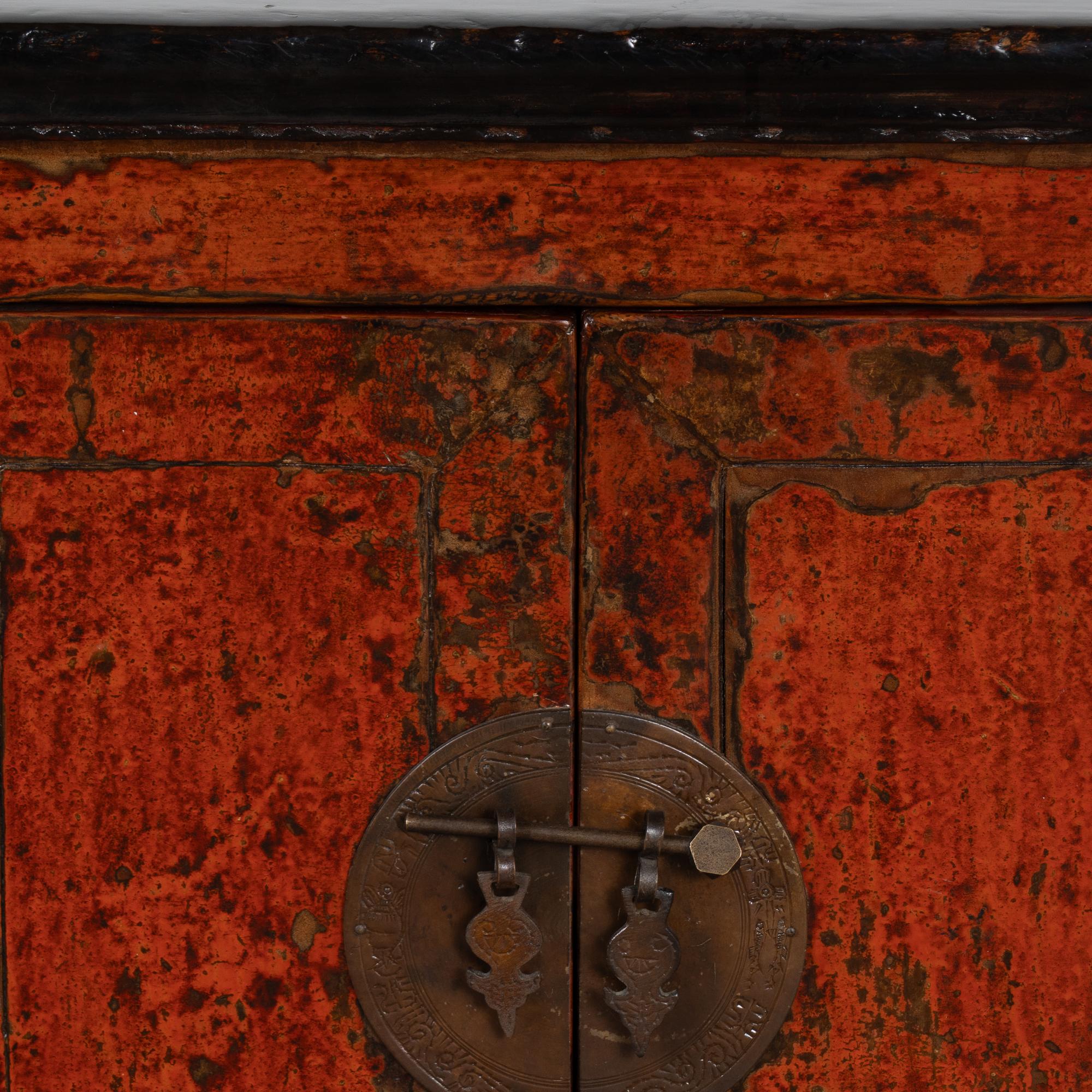 Small Red Chinese Console Sideboard, circa 1880 For Sale 5