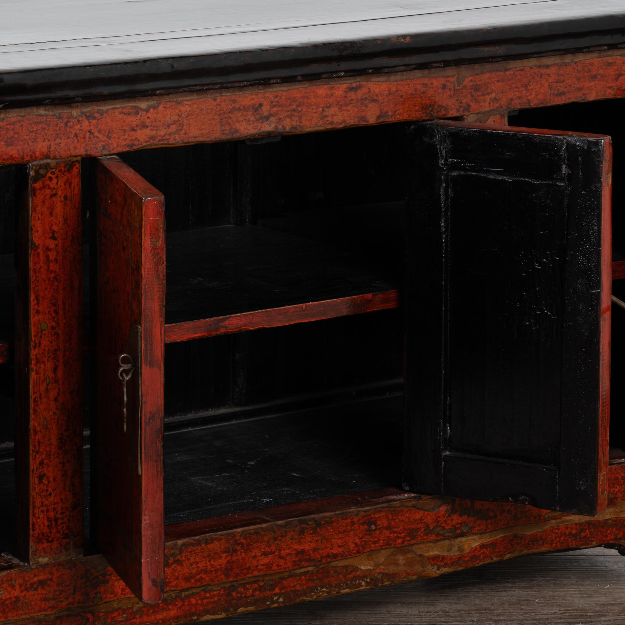 Small Red Chinese Console Sideboard, circa 1880 For Sale 7