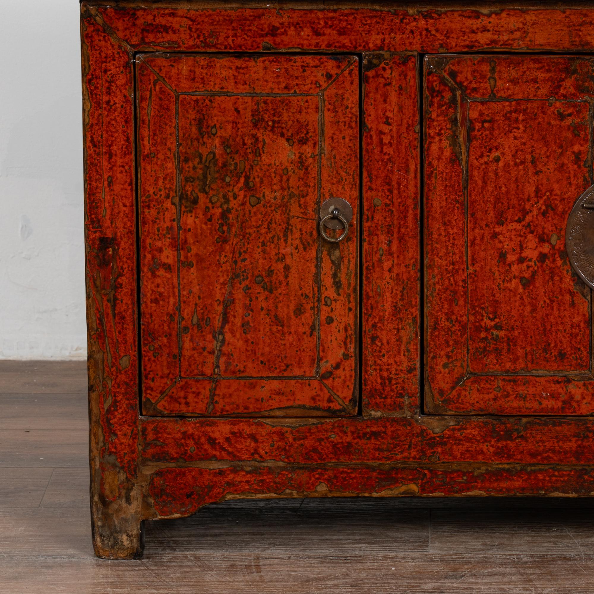 Small Red Chinese Console Sideboard, circa 1880 For Sale 3