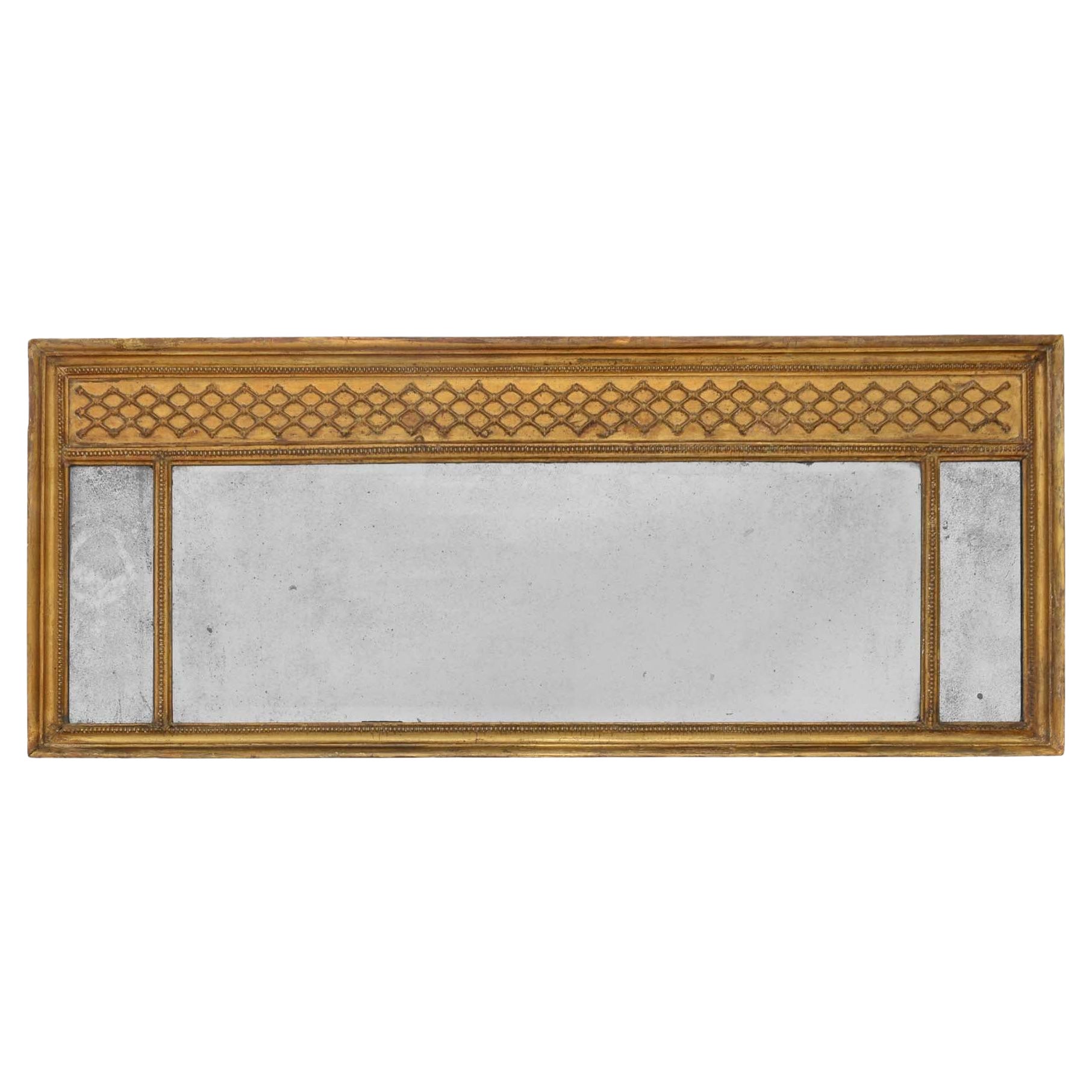 Petit miroir à trumeau en bois doré de style Régence en vente