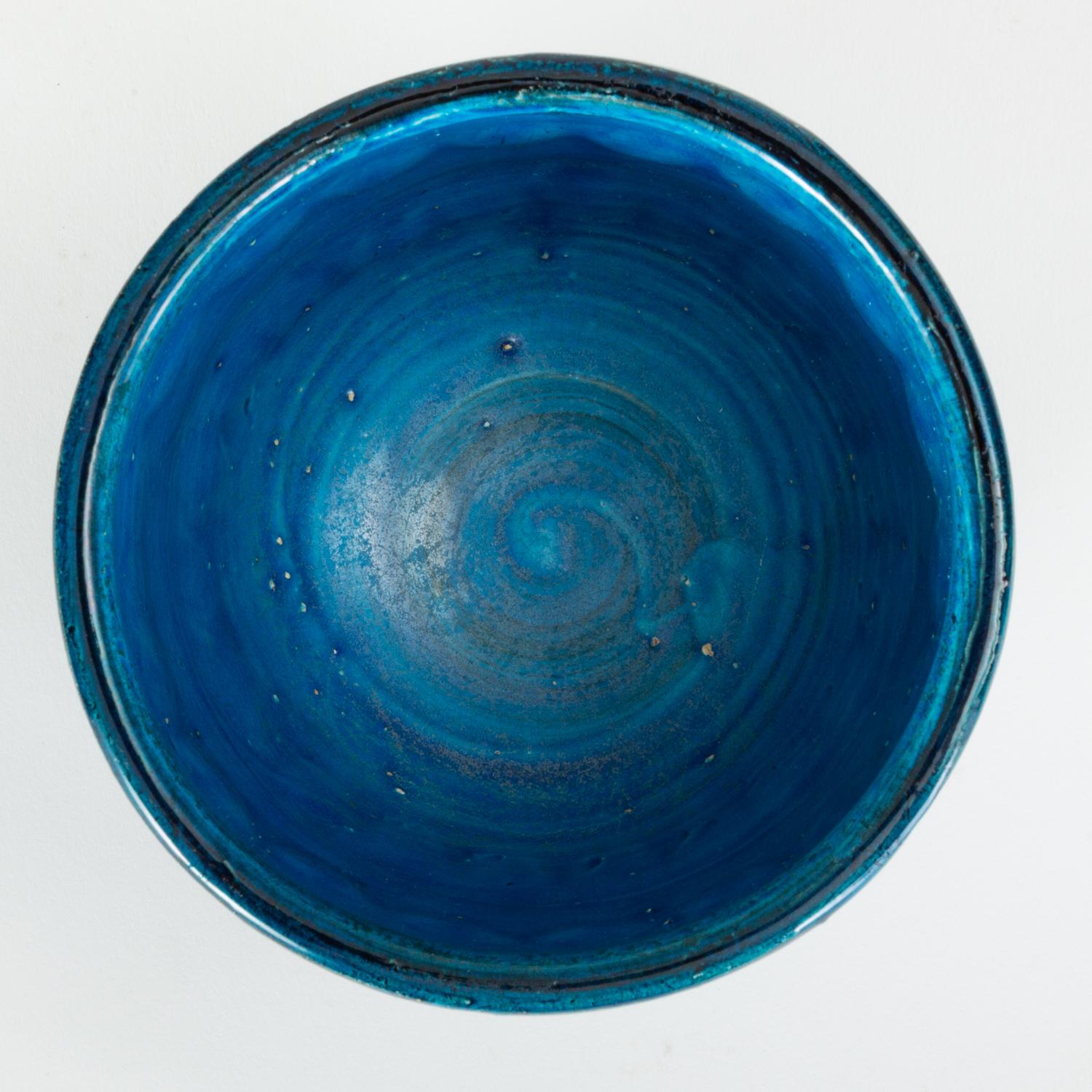 Small “Rimini Blu” Bowl or Vase by Aldo Londi for Bitossi 1