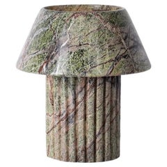 Petite lampe à poser en marbre de Rio par Harshita Jhamtani Designs