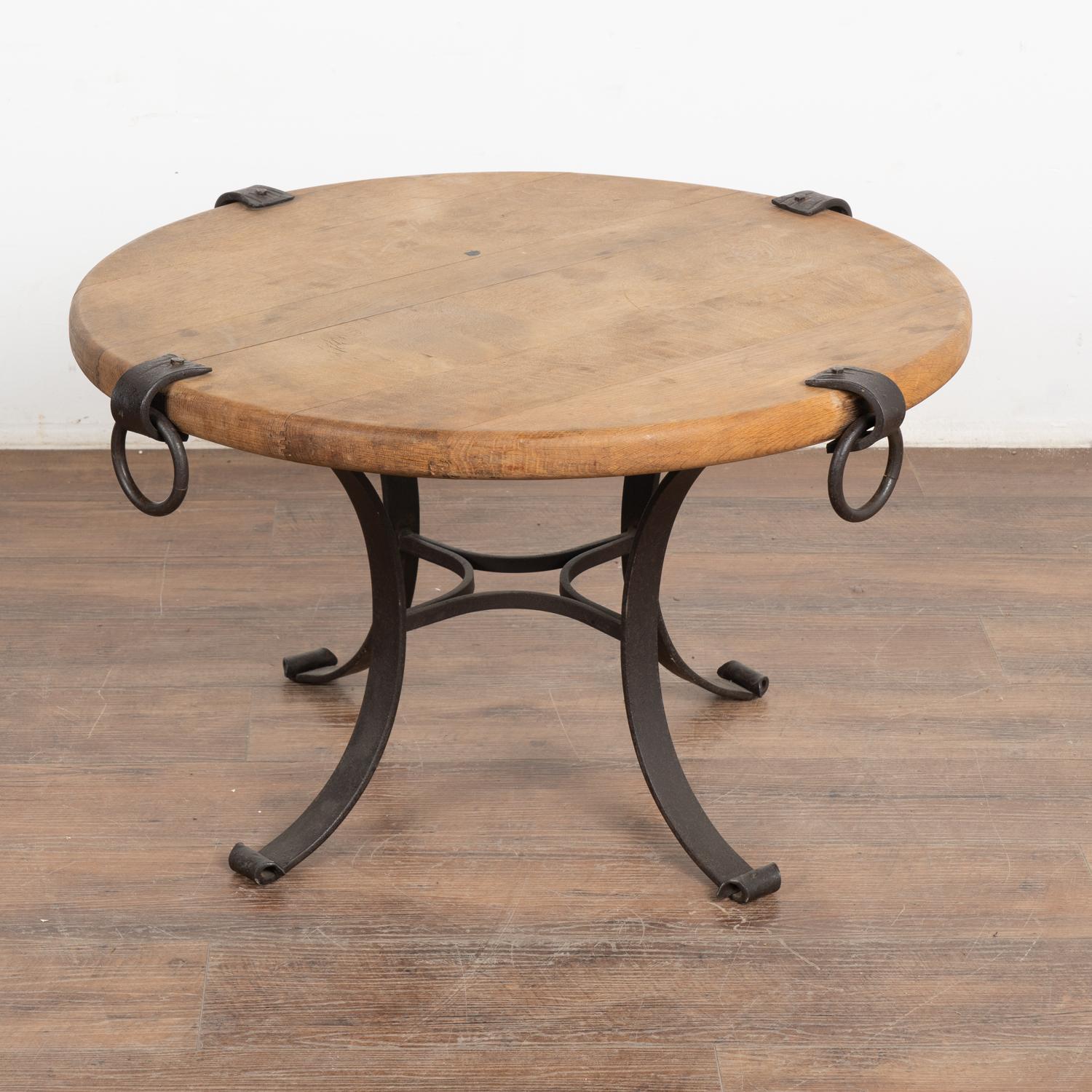 French Small Round Coffee Table on Rustic Iron Base, France circa 1960-70 For Sale