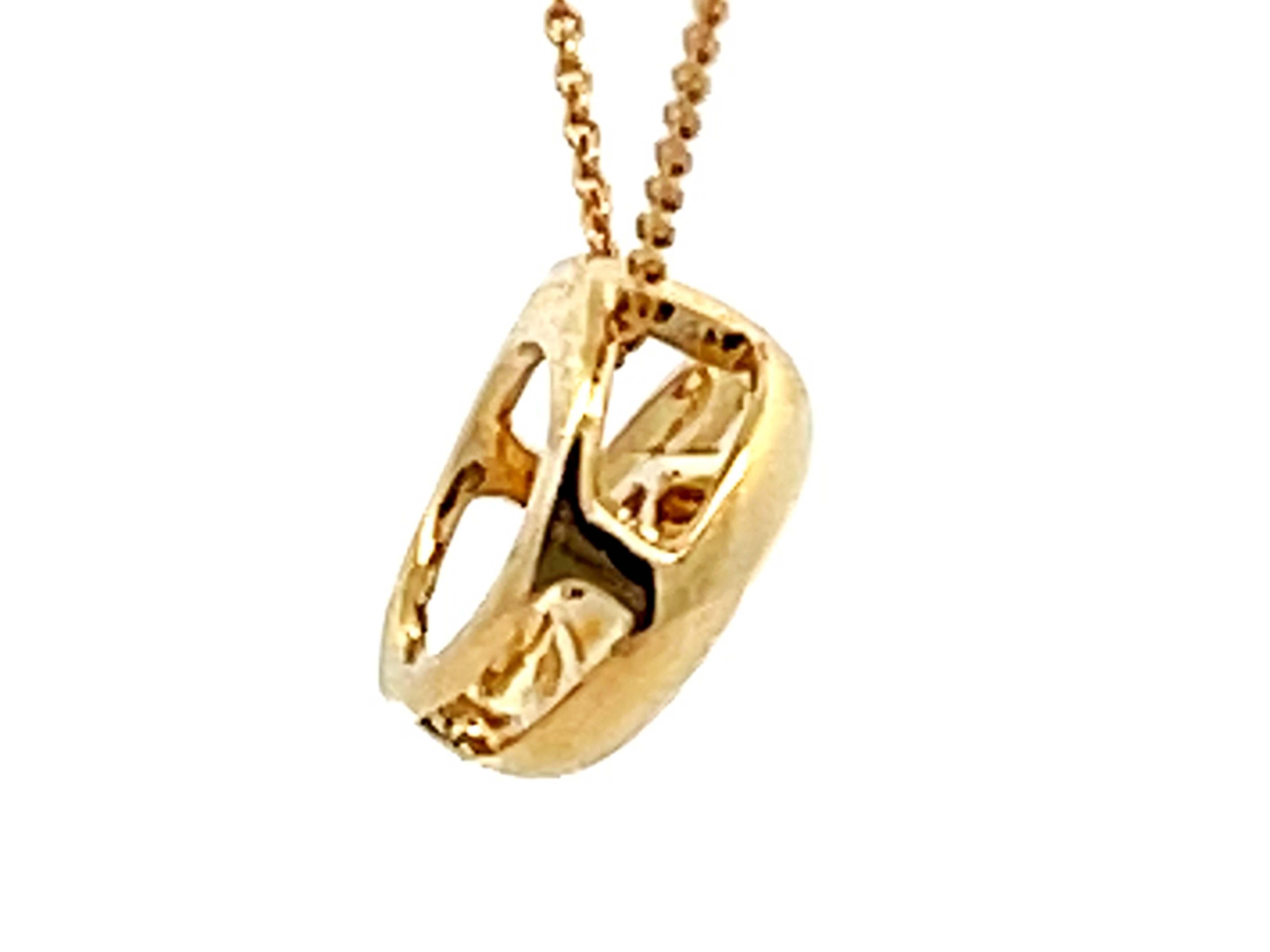 Brilliant Cut Small Round Diamond Pendant Necklace 18k Yellow Gold For Sale