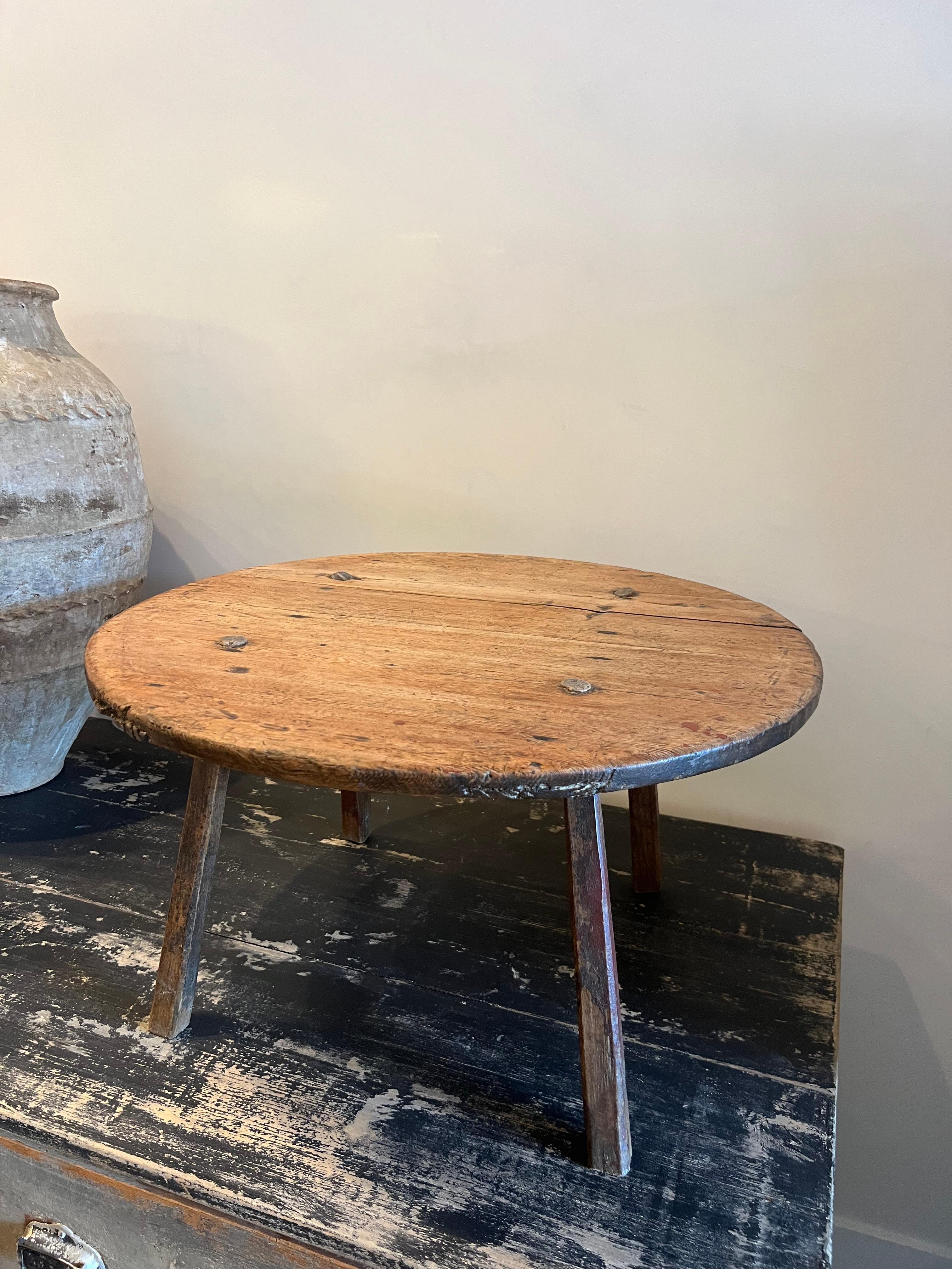 Small Round French Table South France 19th Century For Sale 2