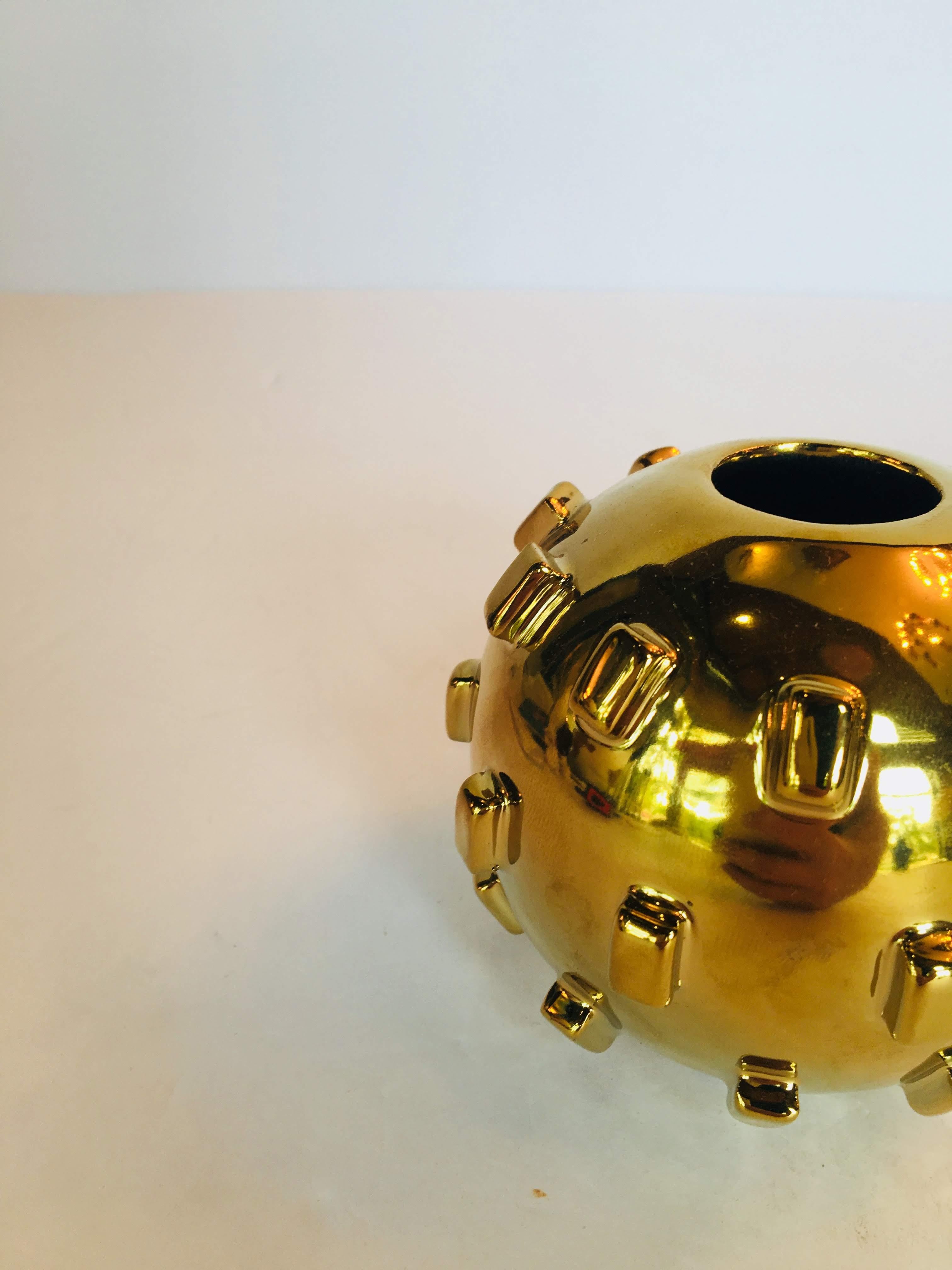 Small Round Gold Vase In Excellent Condition In Bridgehampton, NY