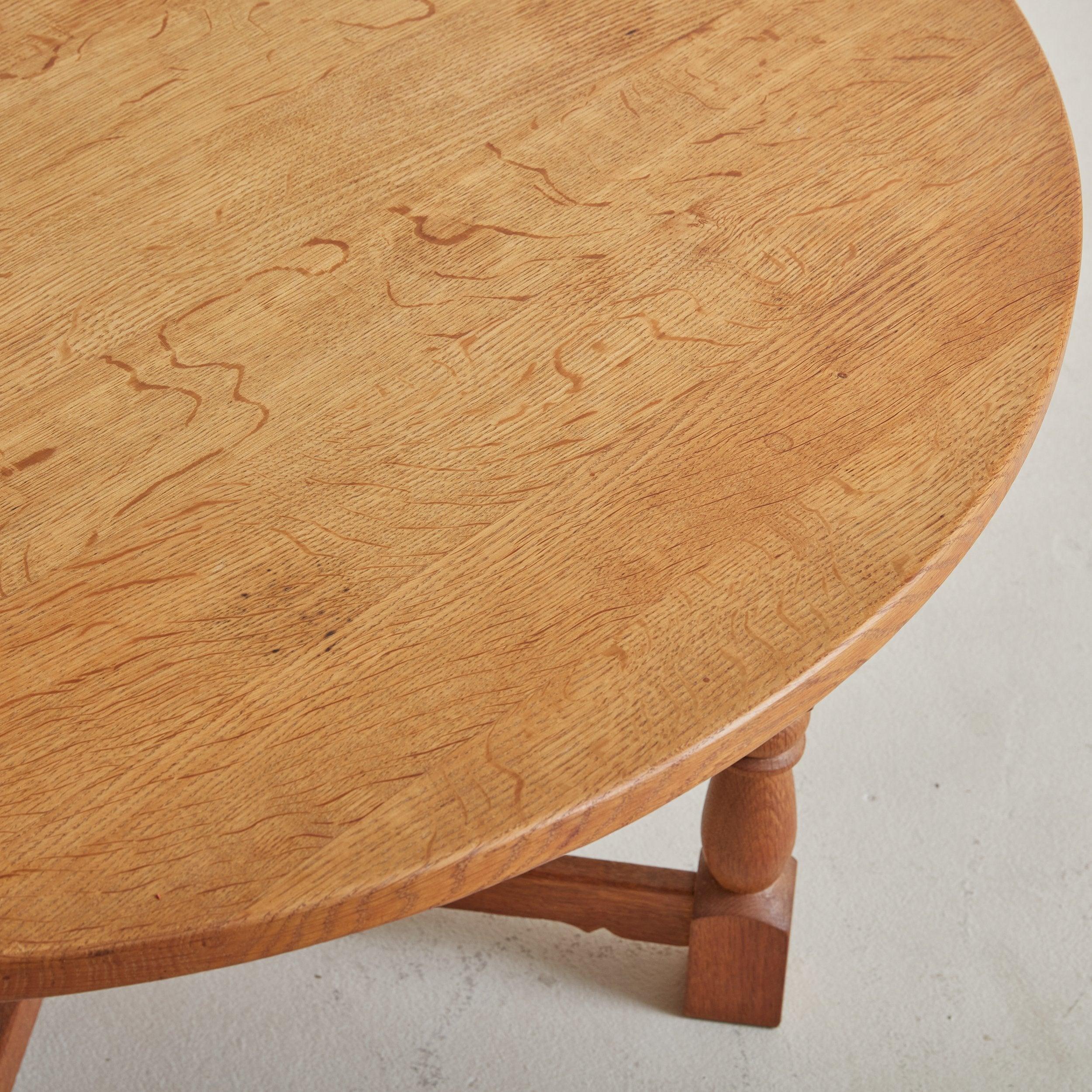 Small Round Oak Coffee Table Attributed to Henning Kjærnulf, Denmark 1960s 4