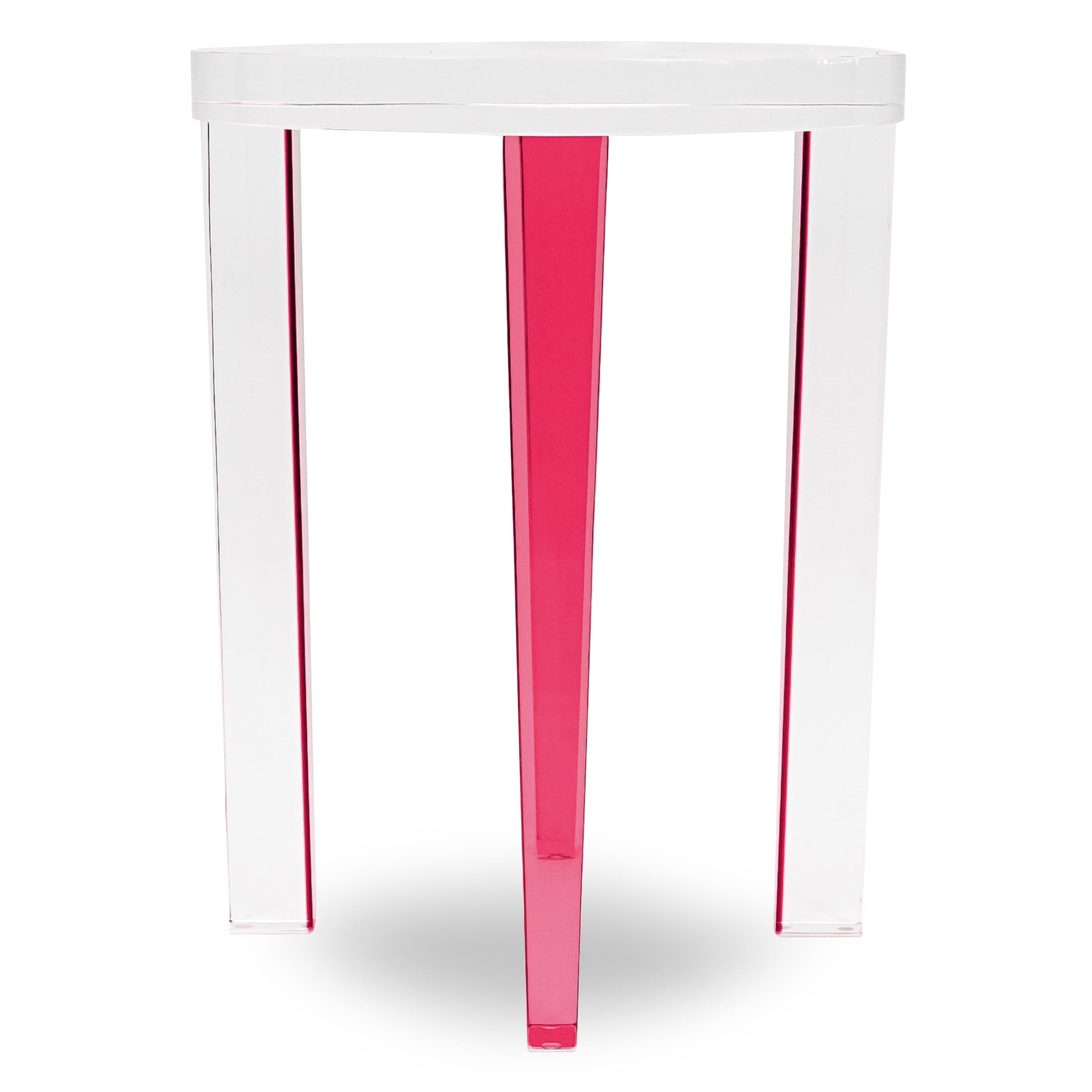 Small Round Pink / Berry Lucite Side Table In New Condition For Sale In Greenwich, CT