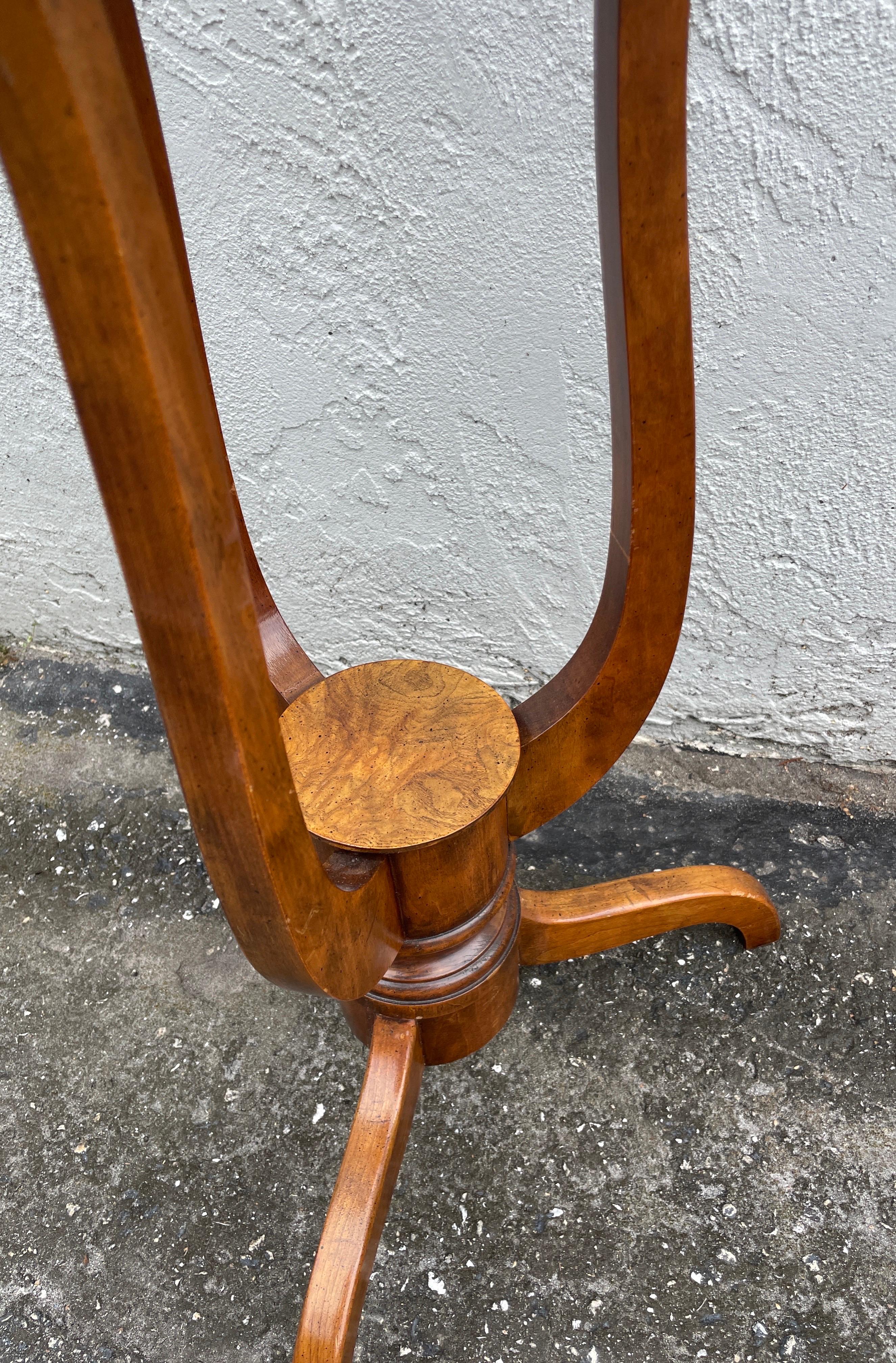 Small Round Side Table by Baker In Good Condition For Sale In West Palm Beach, FL