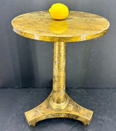 Petite table à piédestal vintage Baker en trompe-l'œil doré