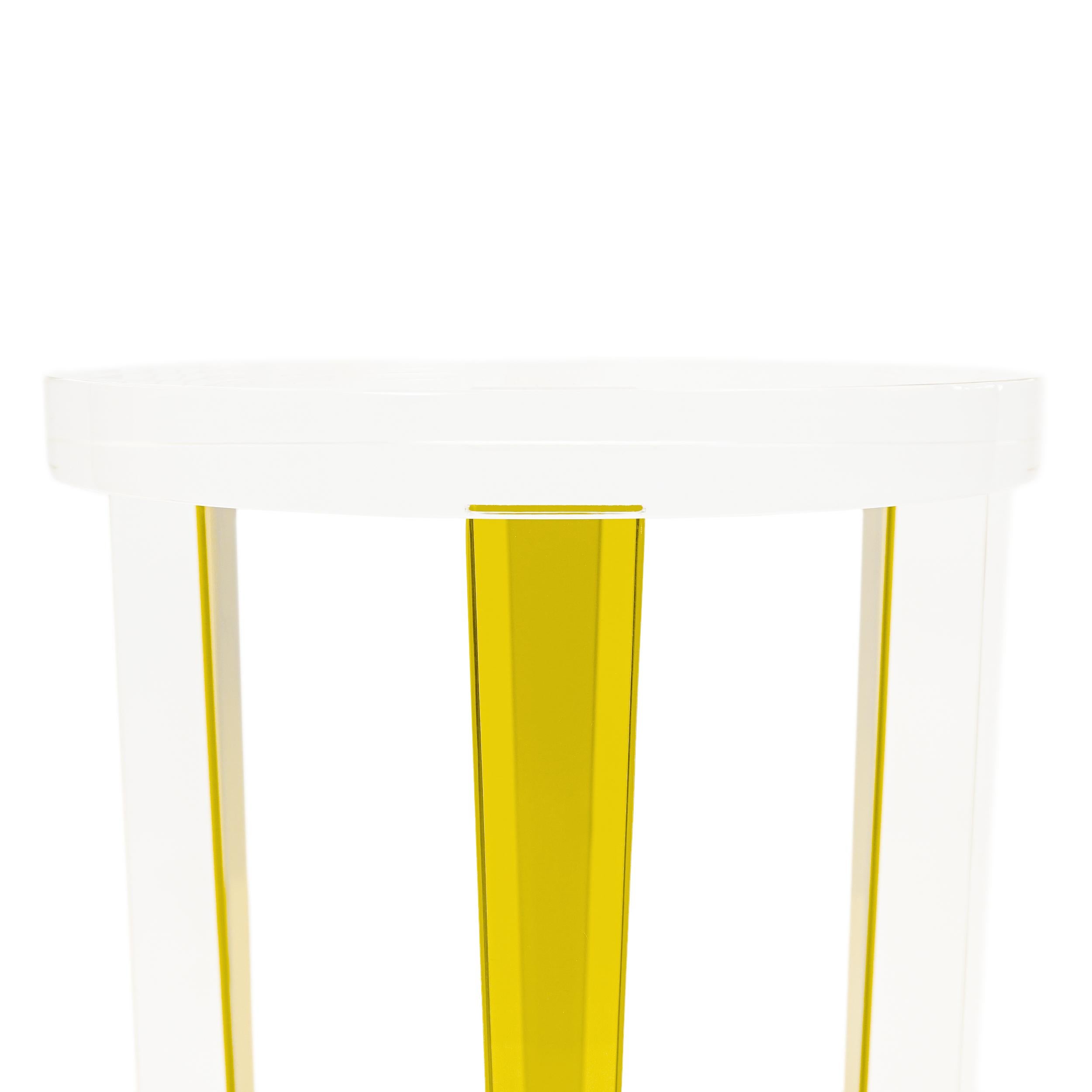 Small Round Yellow Lucite Four-Leg Side Table For Sale 9