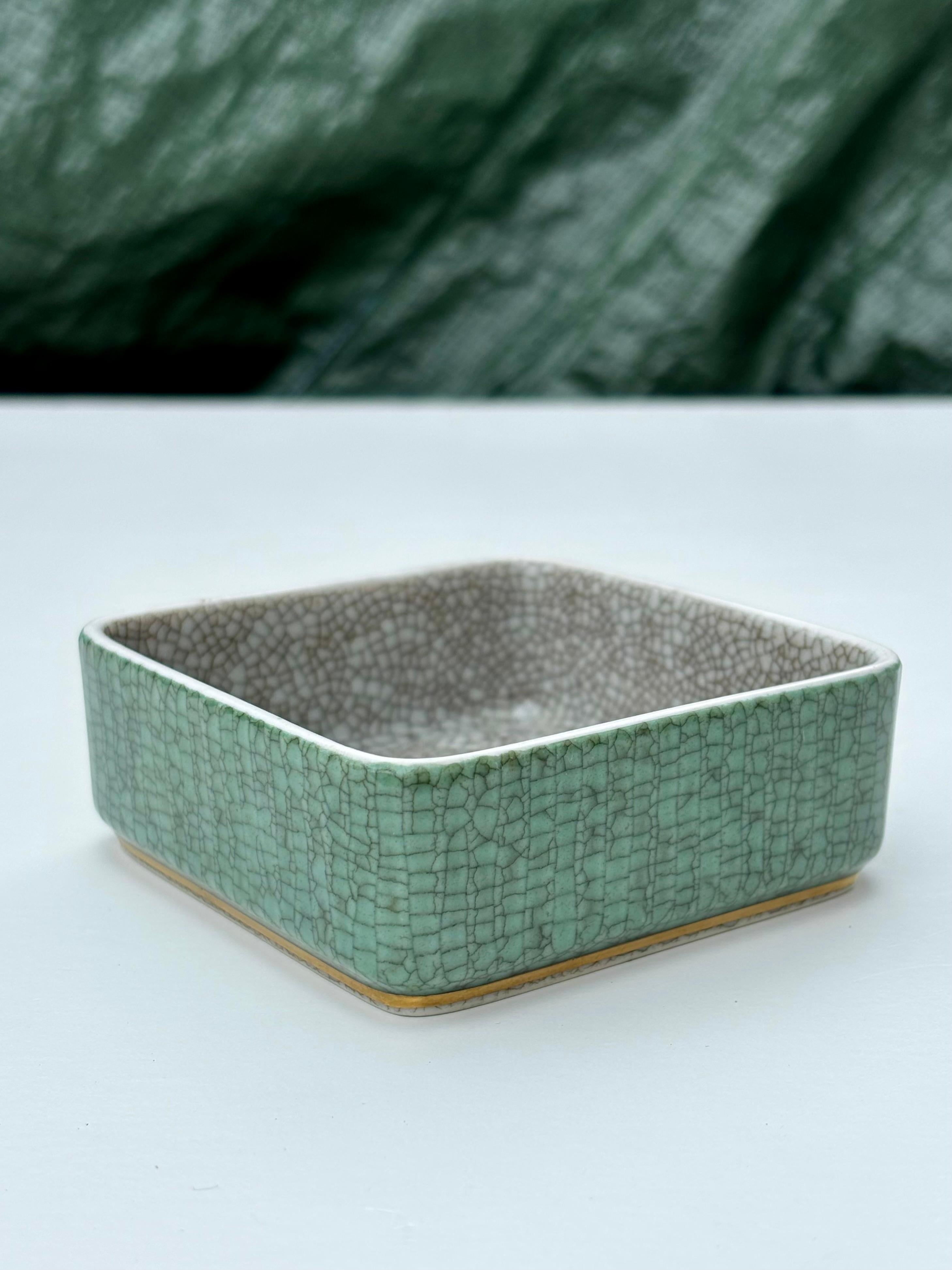 Danish Small Royal Copenhagen Cracklé Glaze Vide-Poche, 1950s For Sale