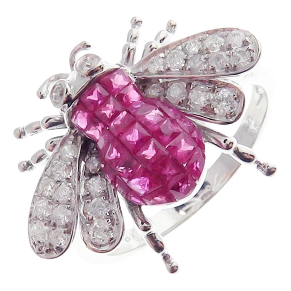 Women's Small Ruby Invisible Bee Earring Ring Set For Sale