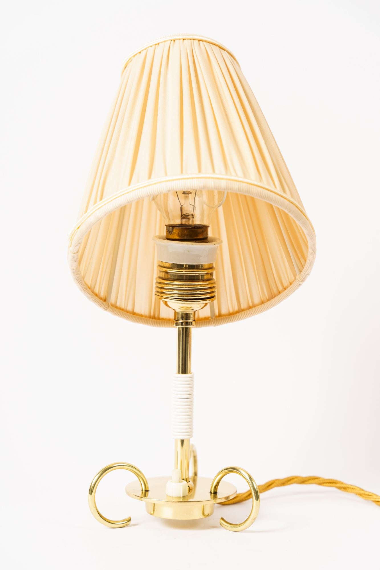 Poli Petite lampe de table Rupert Nikoll avec abat-jour en tissu Vienne vers 1950  en vente