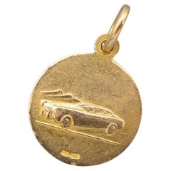 Small Saint Christopher medal pendant - 18 karat solid yellow gold estate charm