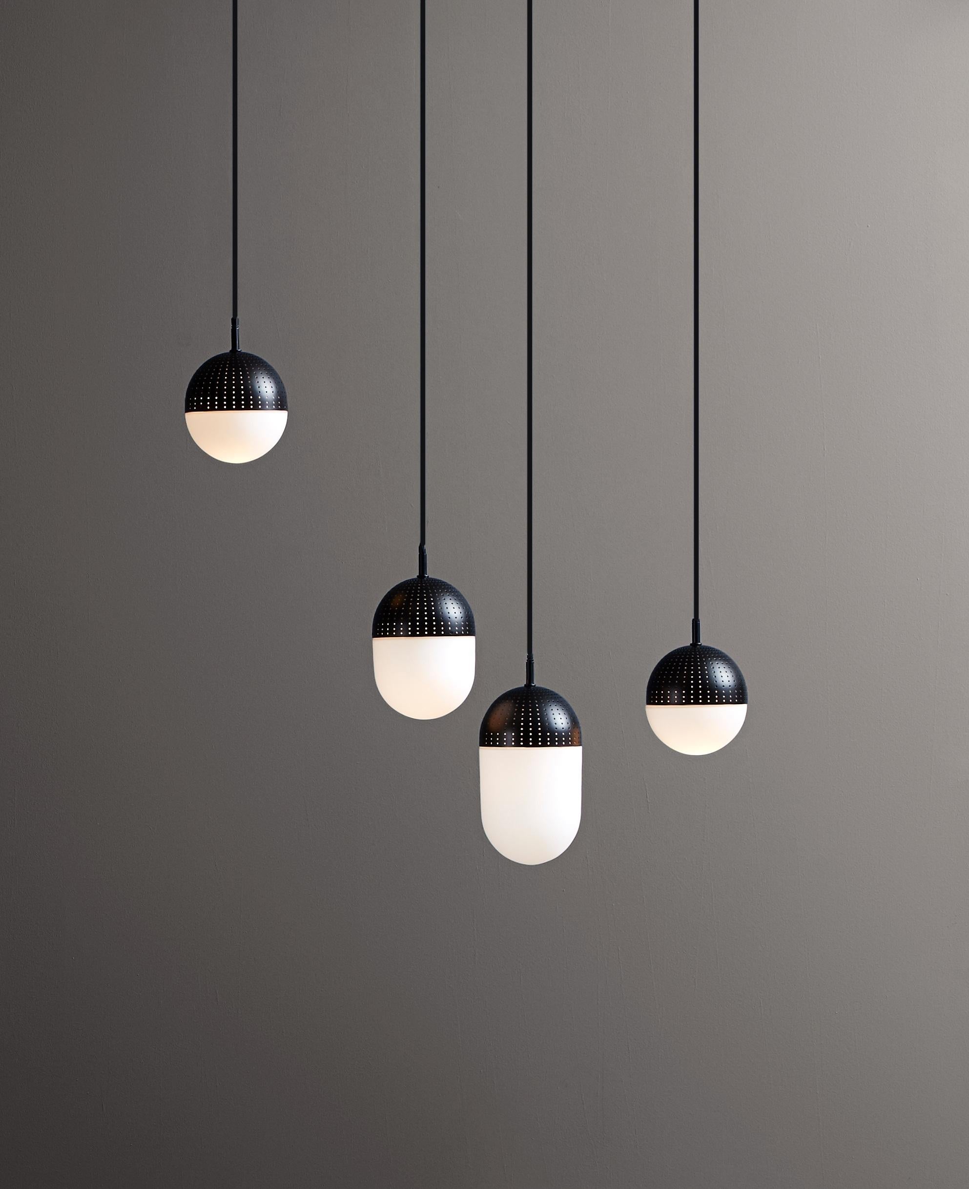 XXI secolo e contemporaneo Lampada a sospensione Small Satin Dot di Rikke Frost in vendita