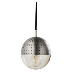 Lampada a sospensione Small Satin Dot di Rikke Frost