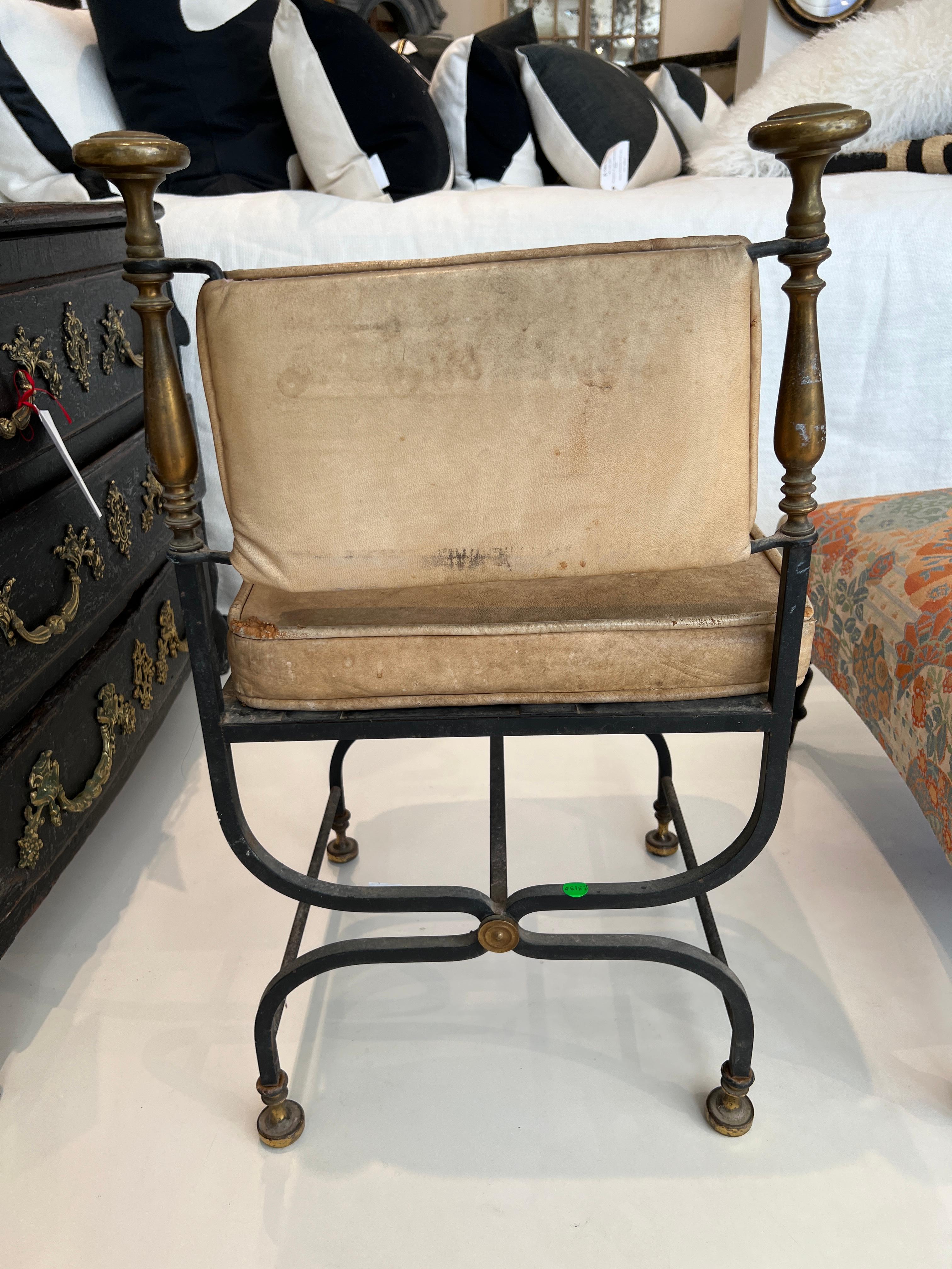 Small Savonarola Side Chair 1