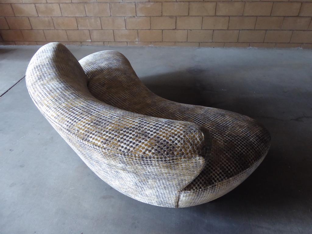 Small-Scale Boomerang Sofa Designed by Vladimir Kagan 2