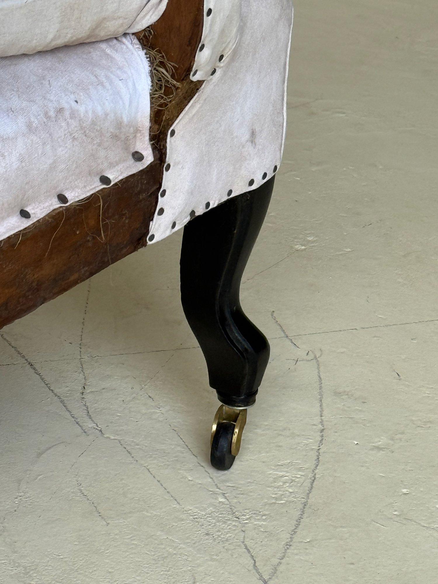 Small Scale French 19th C Napoleon III Settee in Muslin For Sale 6