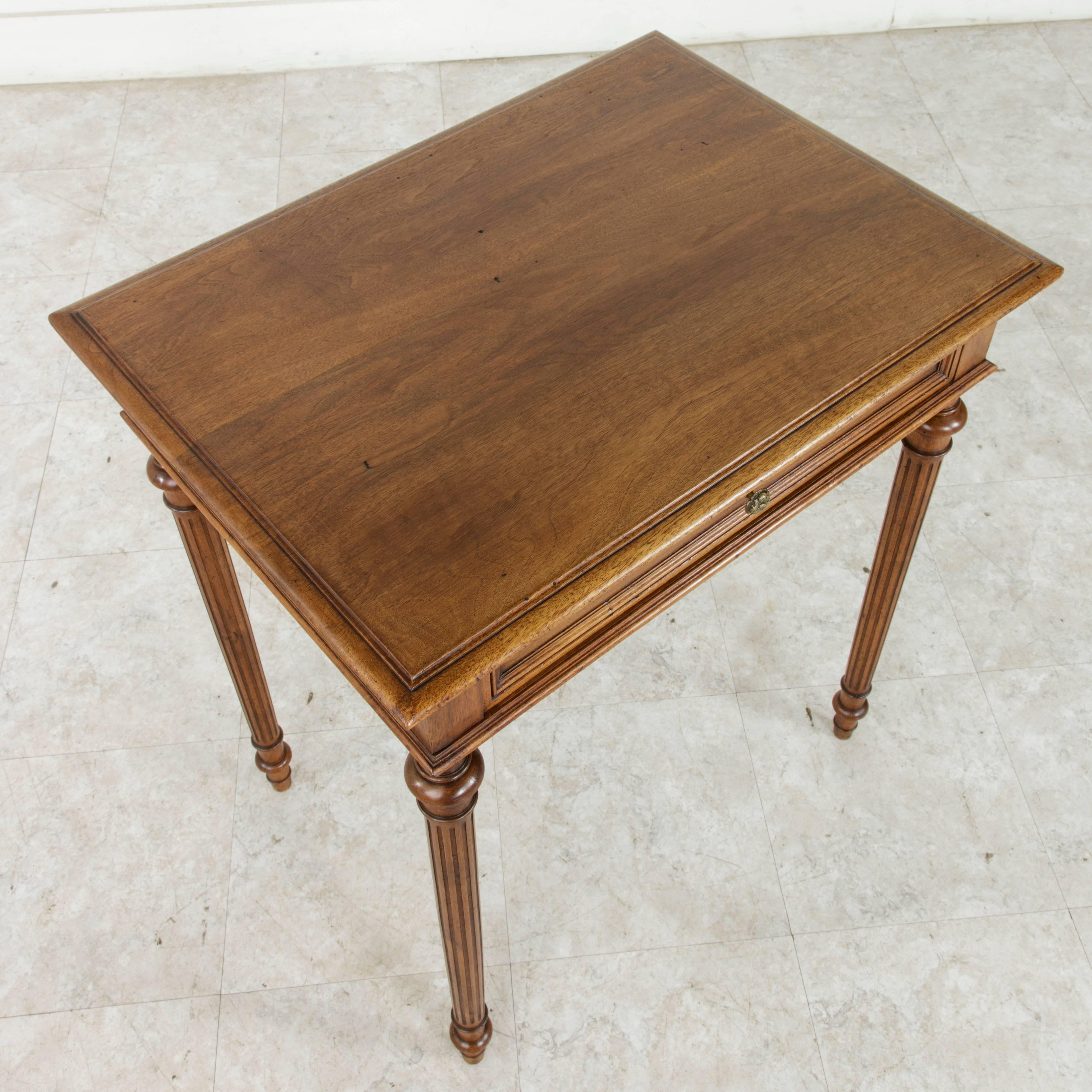 Small-Scale French Louis XVI Style Walnut Side Table or End Table with Drawer 1