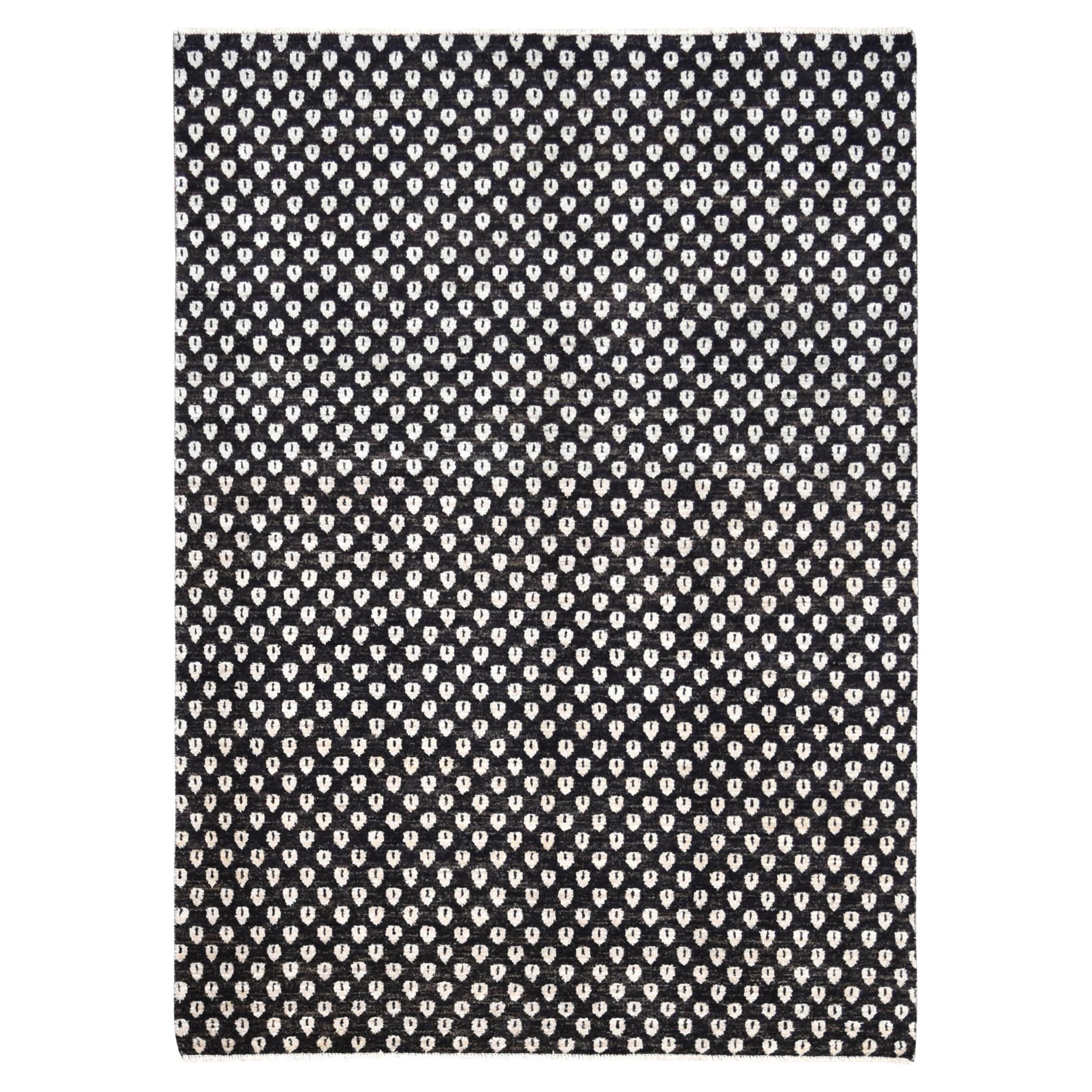 Tappeto in lana blu chiaro con motivi geometrici in scala ridotta 5'9''x7'11'' in vendita