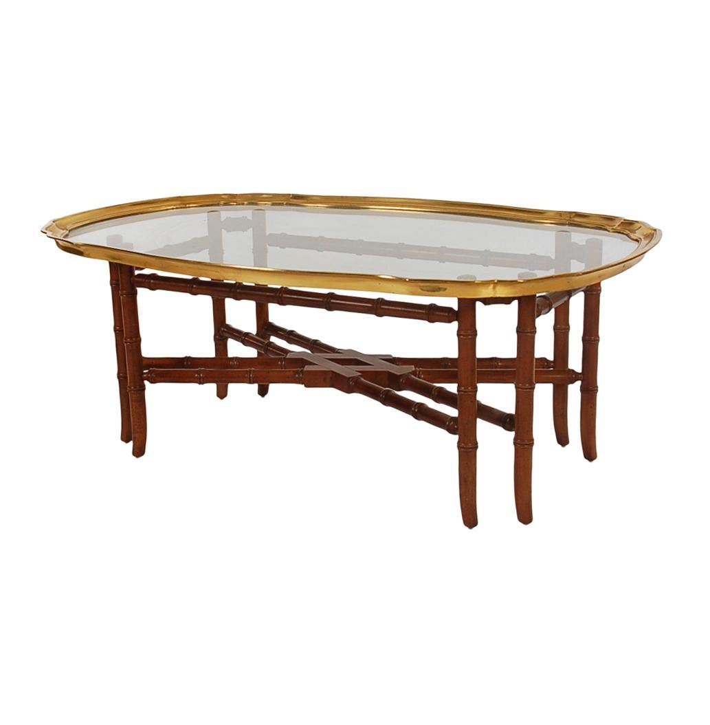 Small Scale Hollywood Regency Faux Bamboo Wood Brass Tray Cocktail Table In Good Condition For Sale In Philadelphia, PA