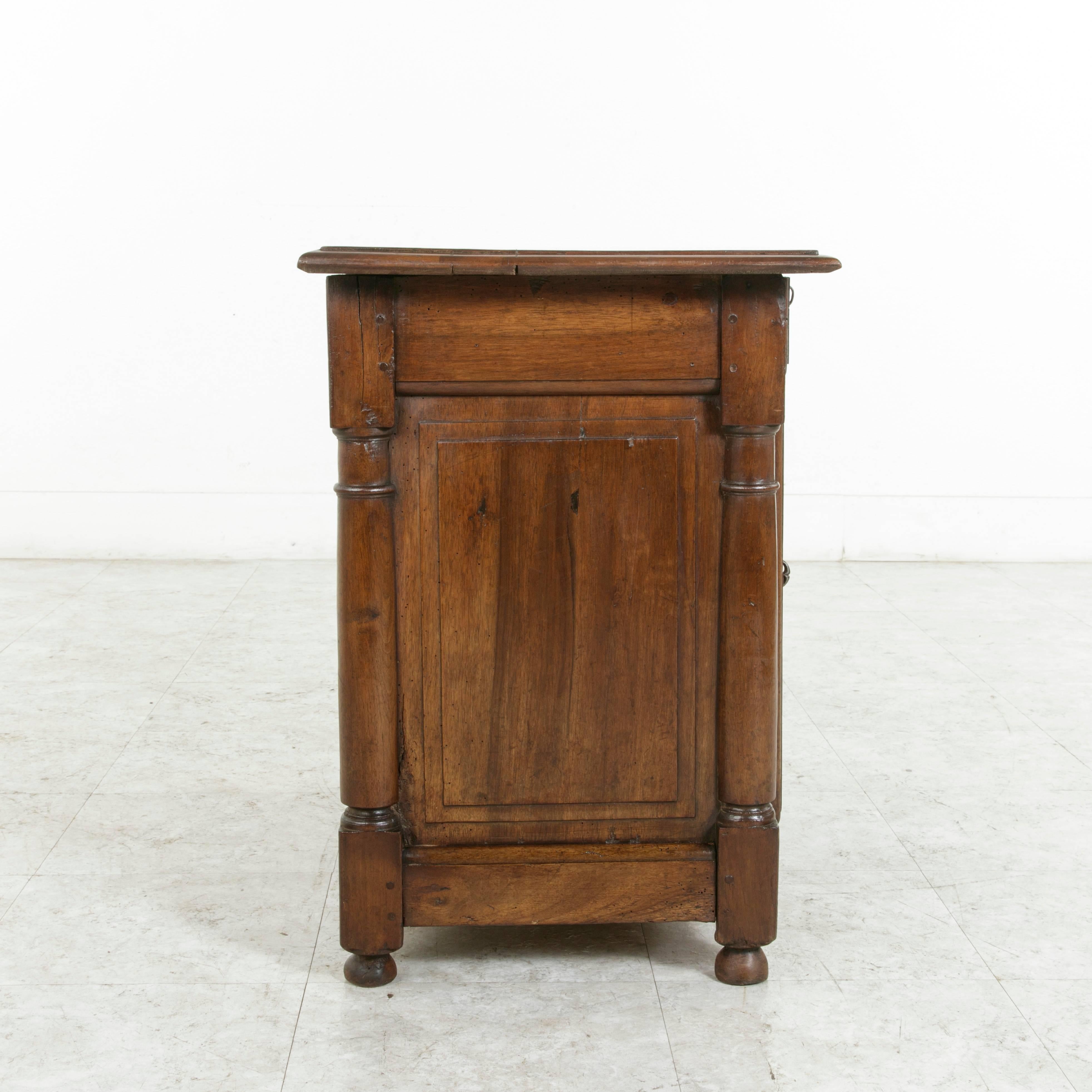 Small-Scale Late 18th Century French Walnut Cabinet or Nightstand In Good Condition In Fayetteville, AR