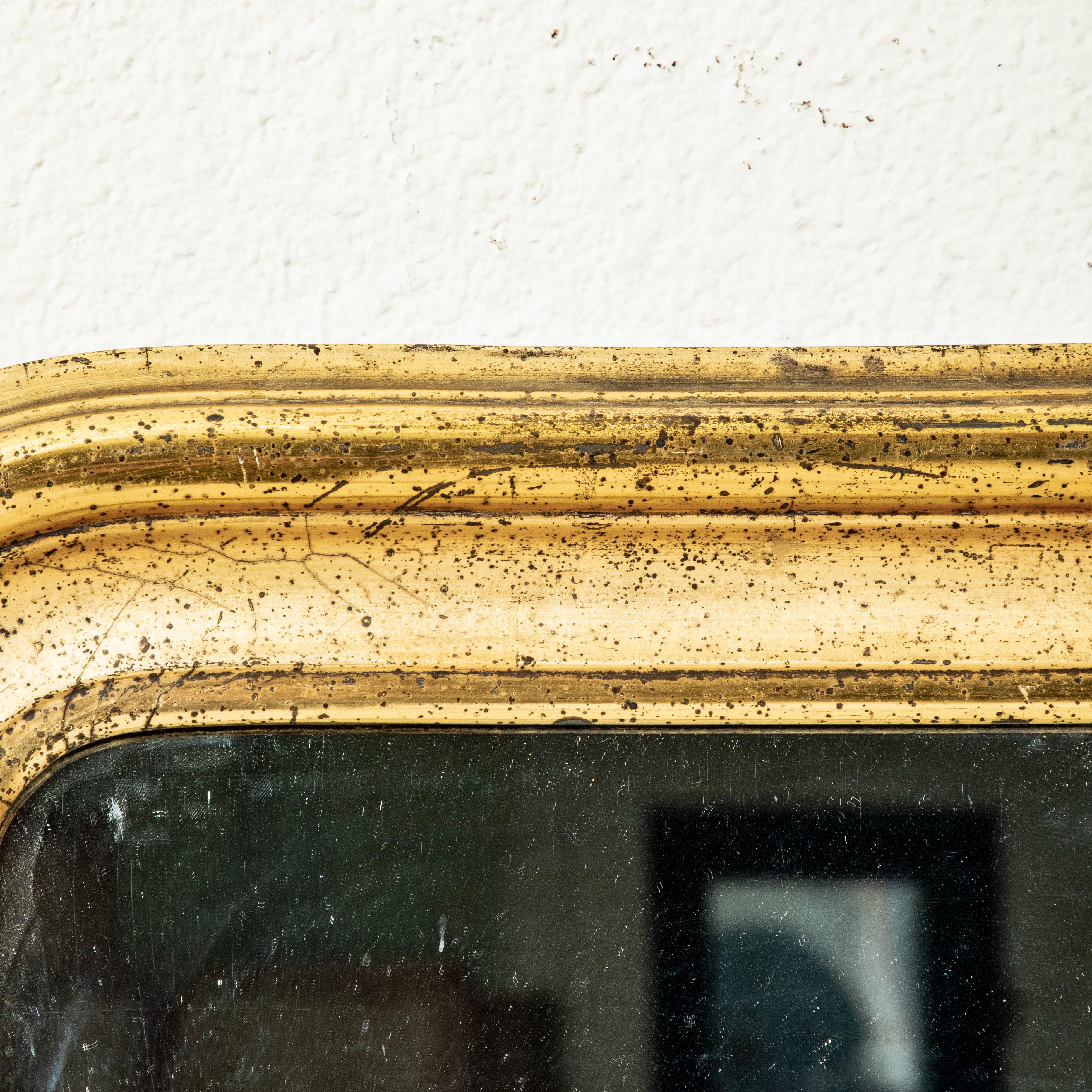 Small Scale Mid-19th Century French Louis Philippe Period Gilt Wood Mirror For Sale 3