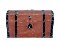 Small Scandinavian 19th century painted pine dome top box