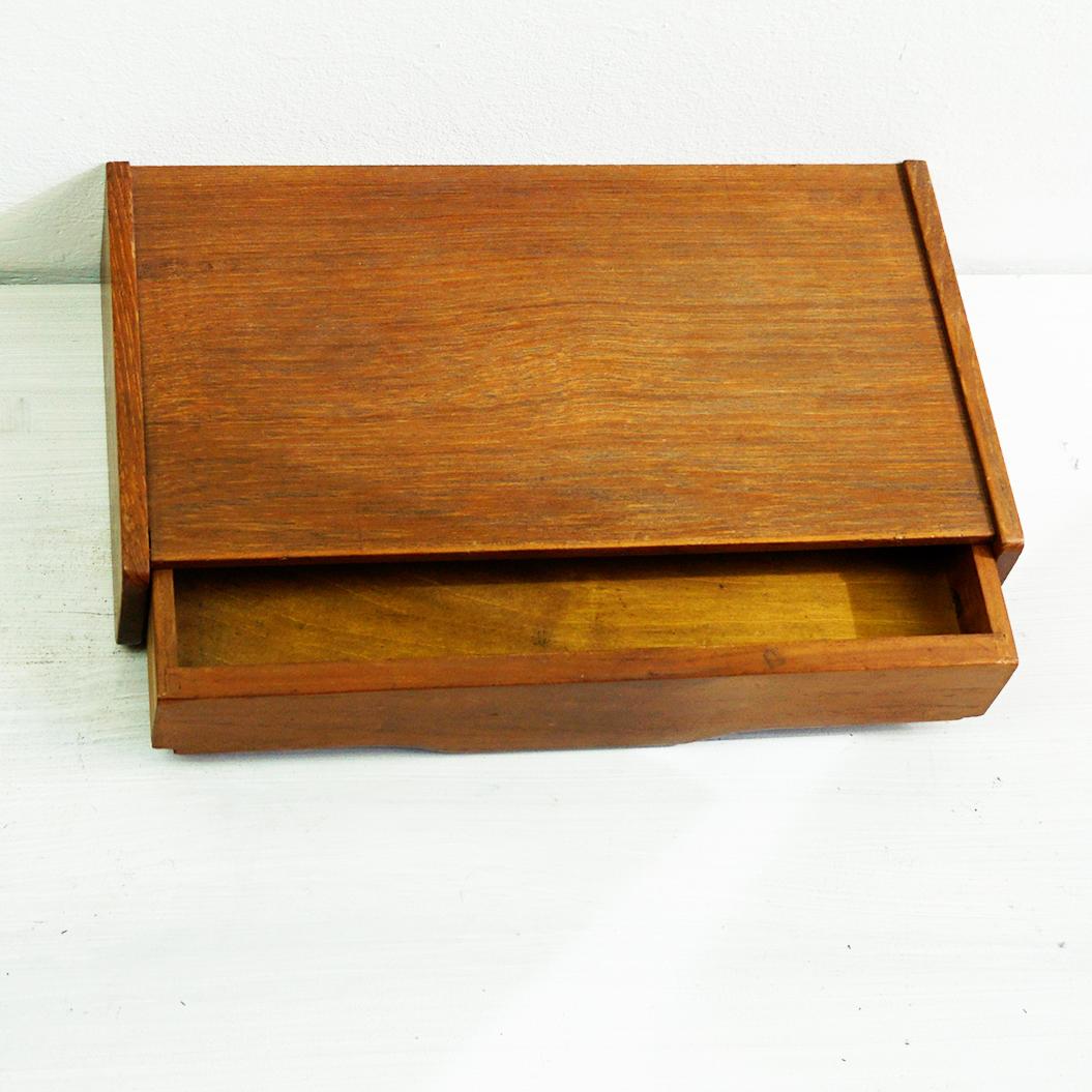 Scandinavian Modern Small Scandinavian Floating Teak Chest of Drawers For Sale