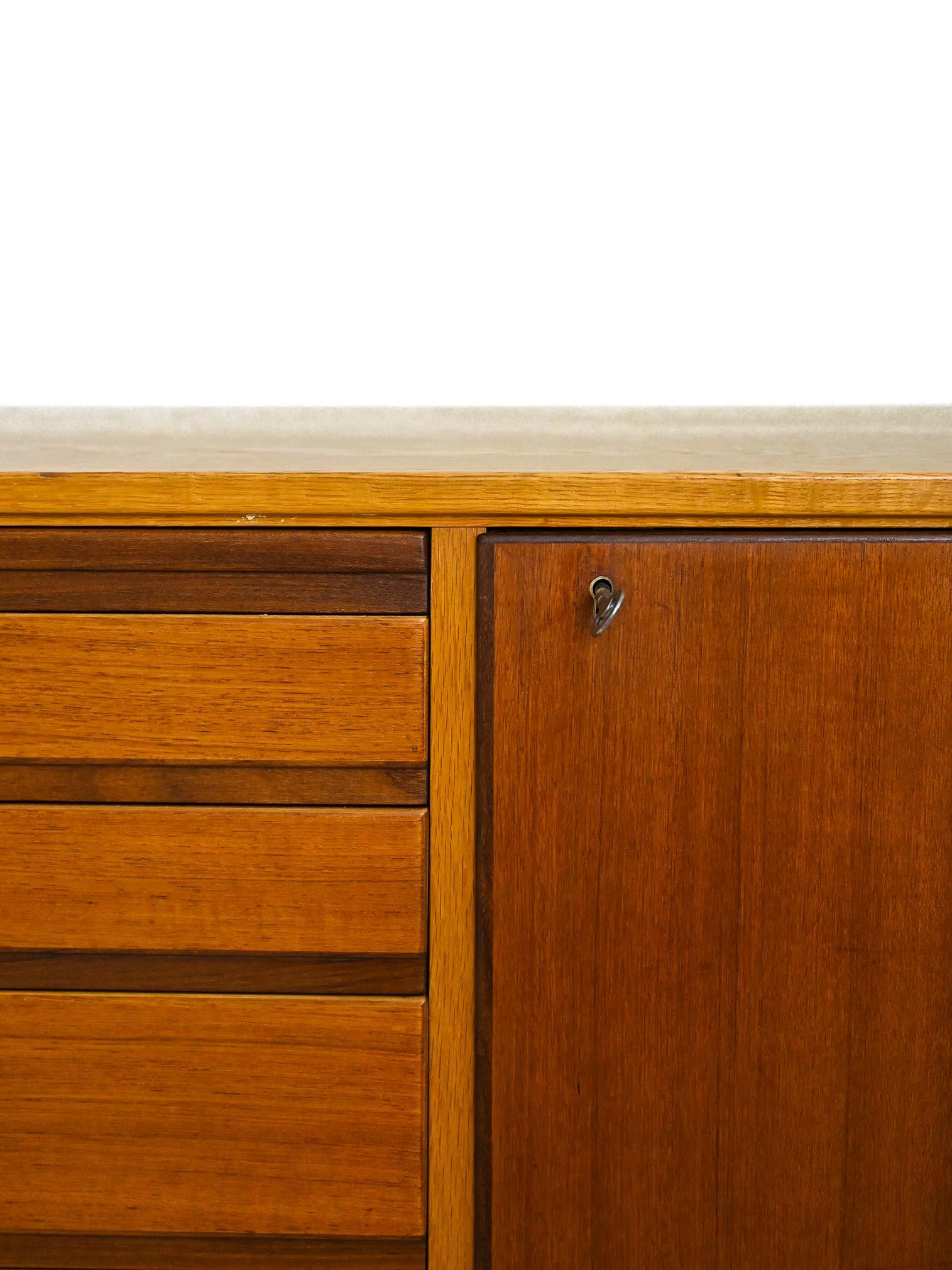 Small Scandinavian Sideboard with Pull-Out Top For Sale 3