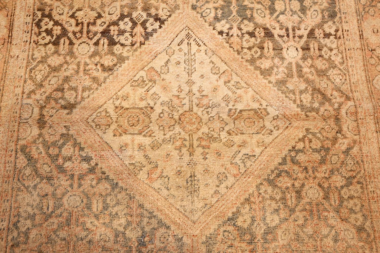 Hand-Knotted Antique Persian Mahal Rug. Size: 4 ft 4 in x 6 ft 10 in For Sale