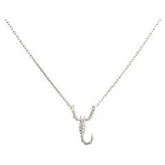 JHERWITT Diamant 14k Weißgold Halskette mit kleinem Skorpion-Anhänger  
