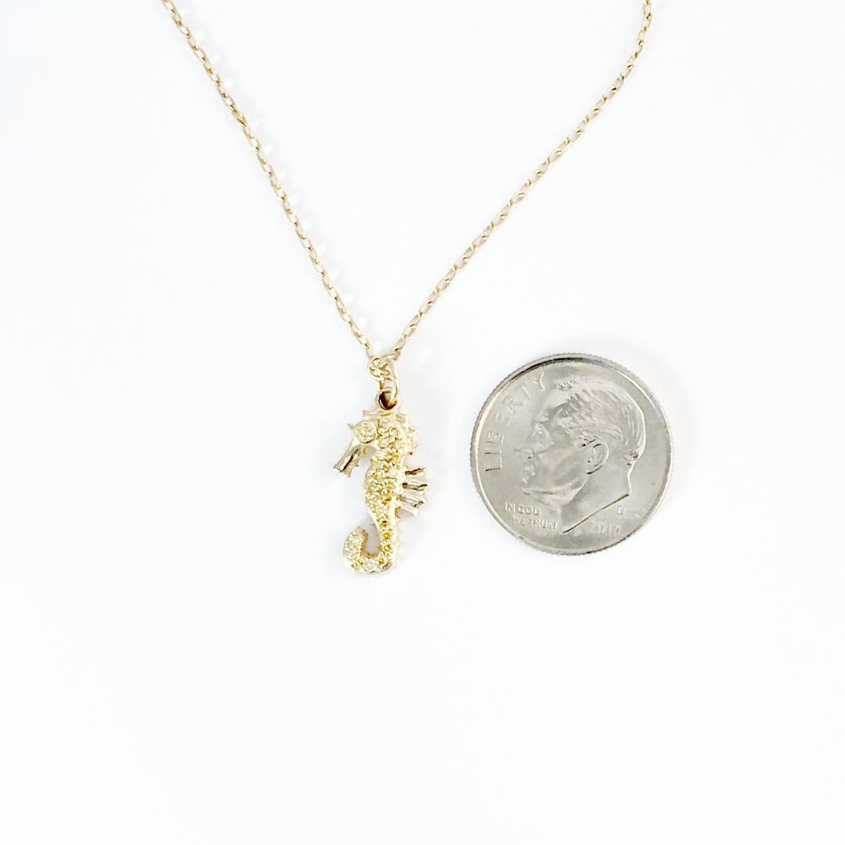 JHERWITT Diamond 14k Yellow Gold Small Seahorse Pendant Necklace For Sale 1