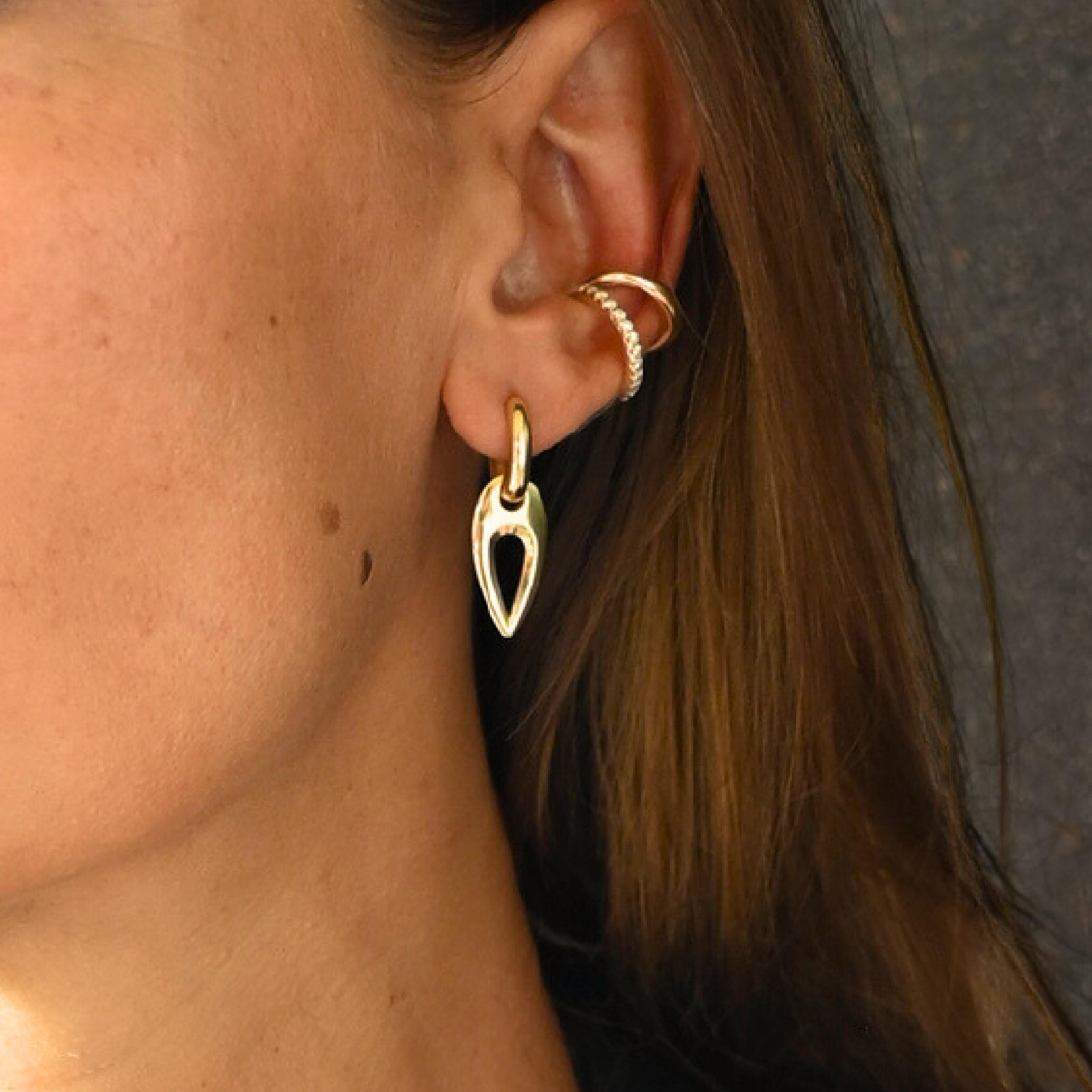 Modern Small Seeker Huggie Hoop 18K Gold Earrings For Sale