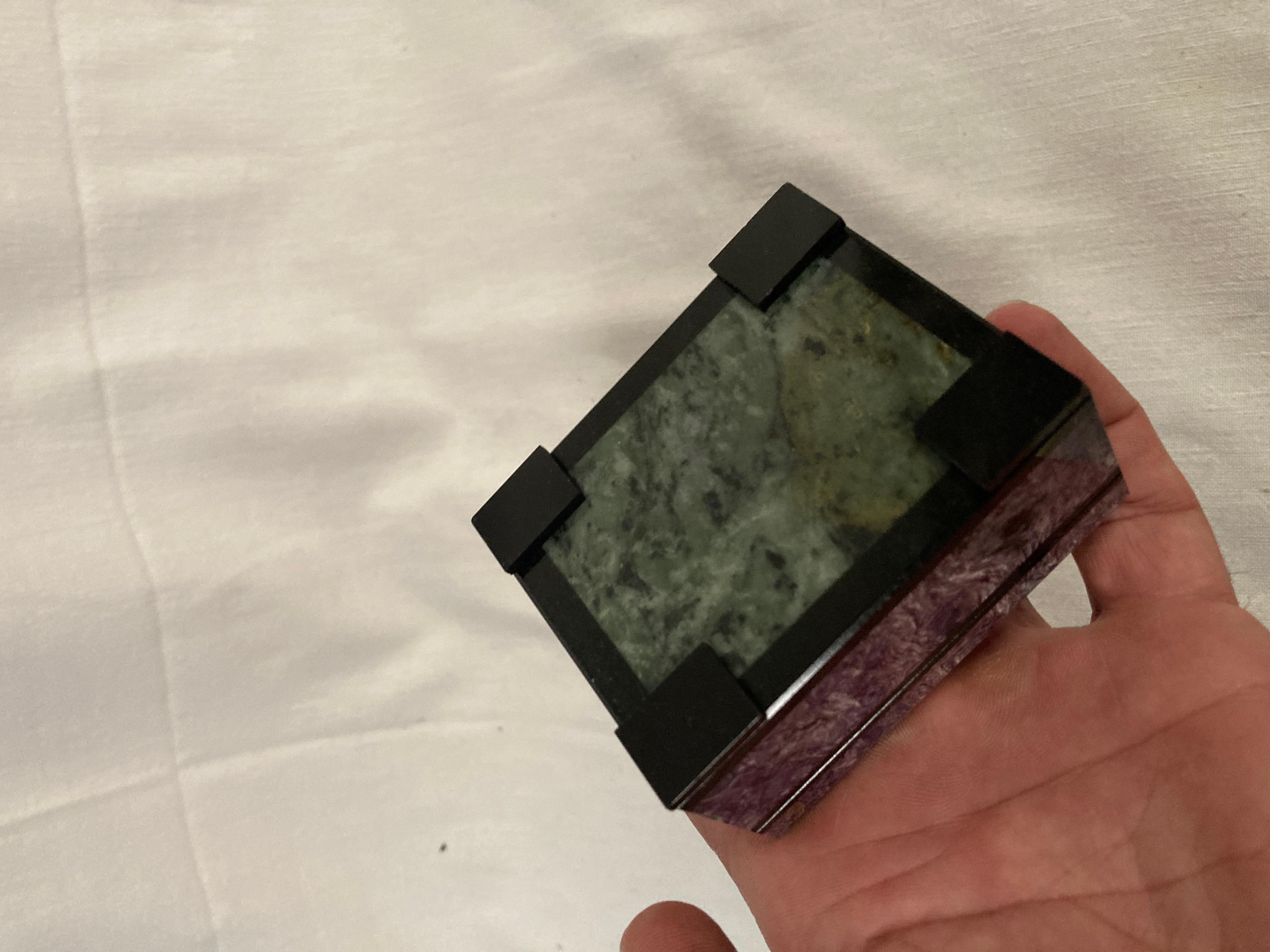 Late 20th Century Small semi-precious stone hand made boxe For Sale