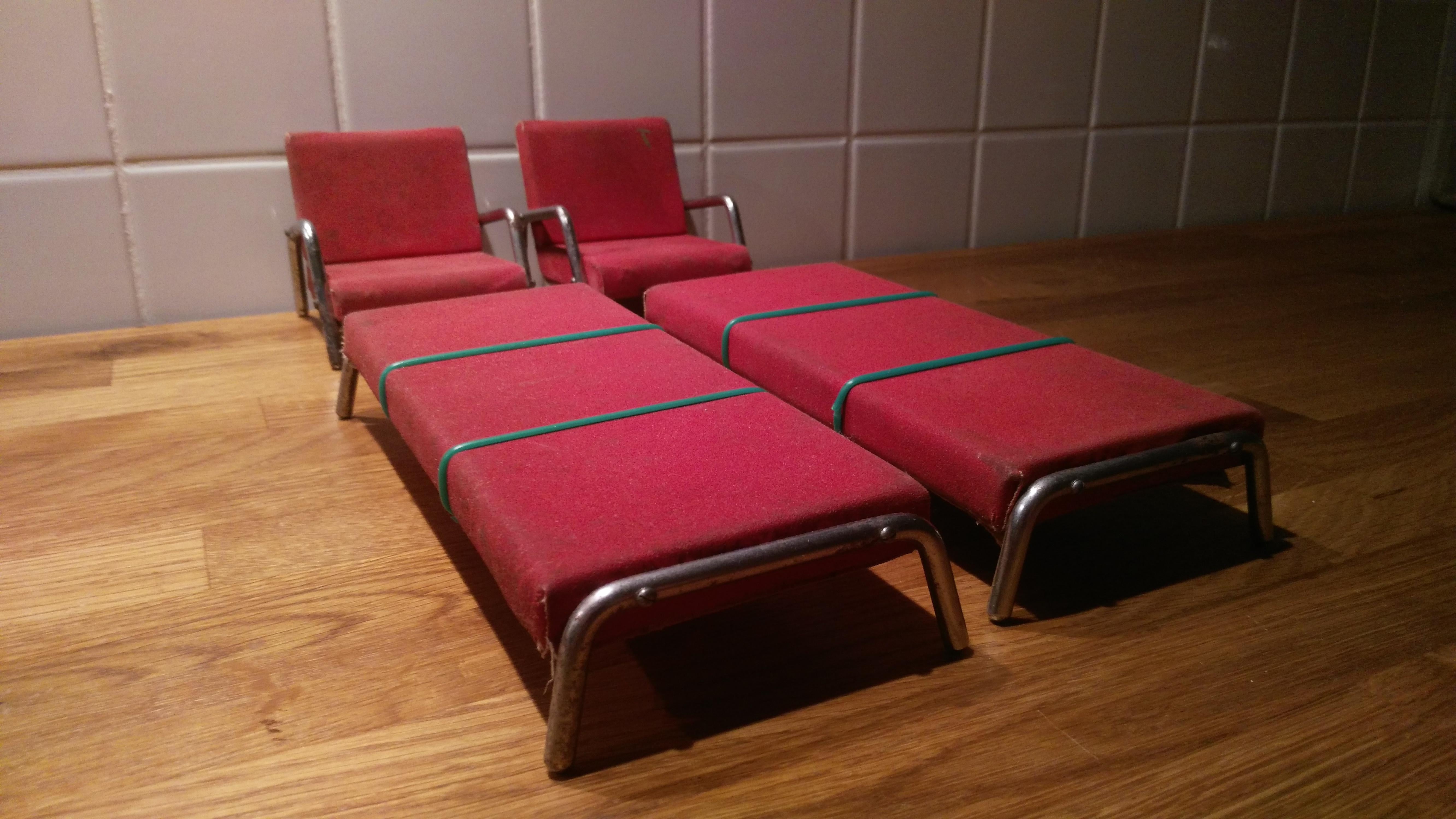 Small Set of Bauhaus Chrome Furniture for Children, 1940s In Good Condition For Sale In Praha, CZ
