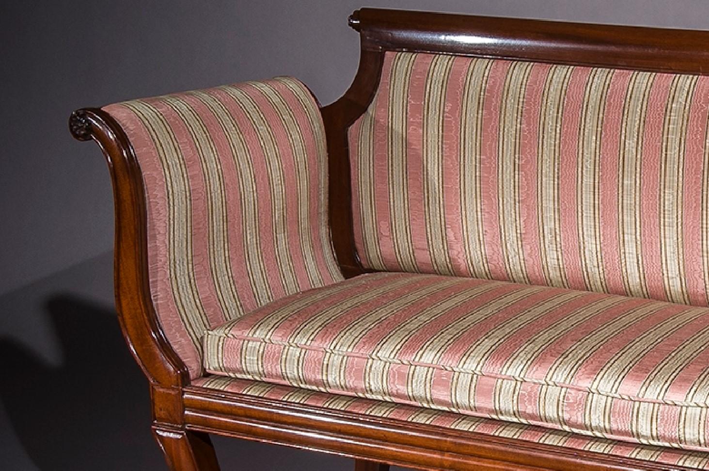 19th Century Small Settee in the Neoclassical Taste For Sale
