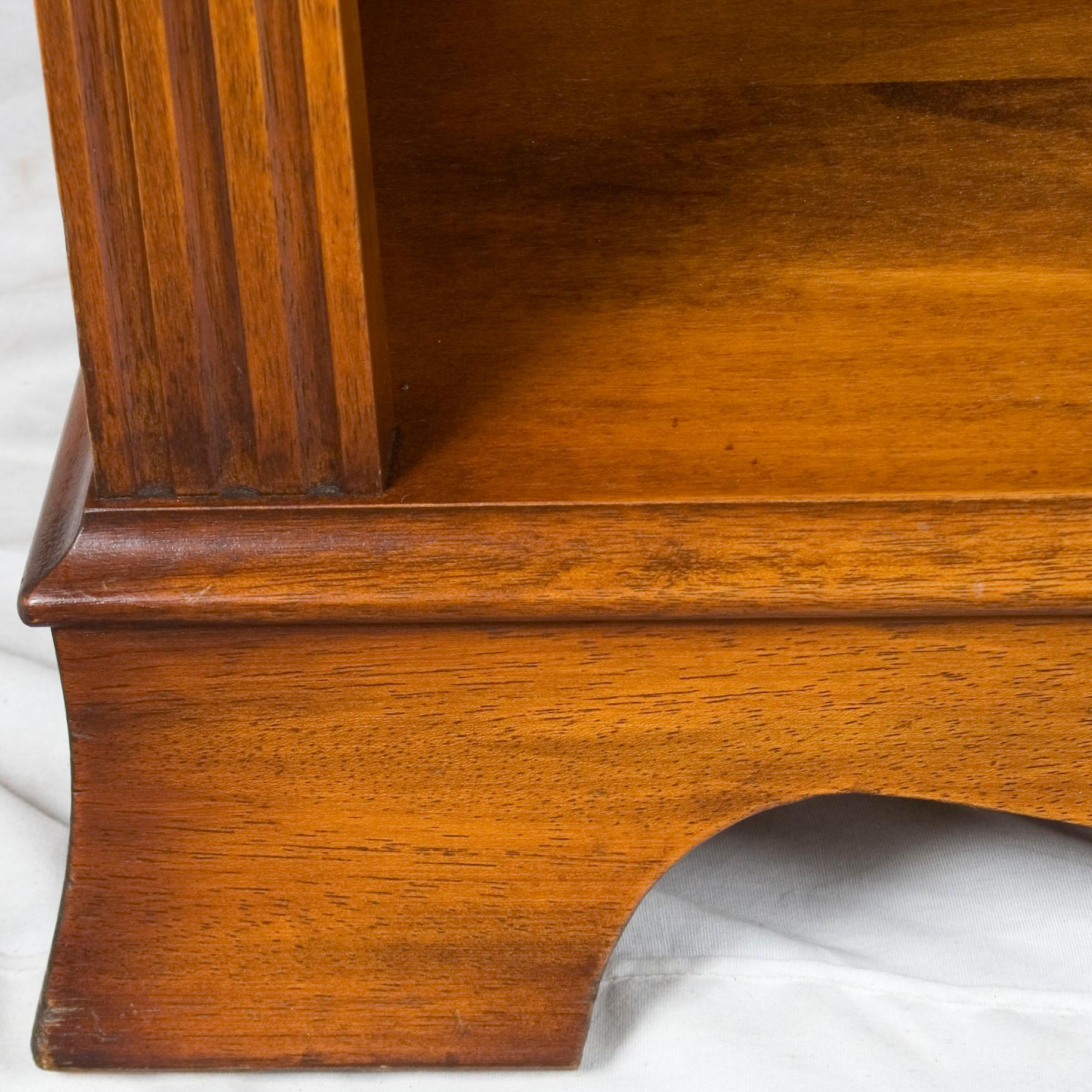 Georgian Small Short Open Yew Wood Adjustable Bookcase Bookshelf