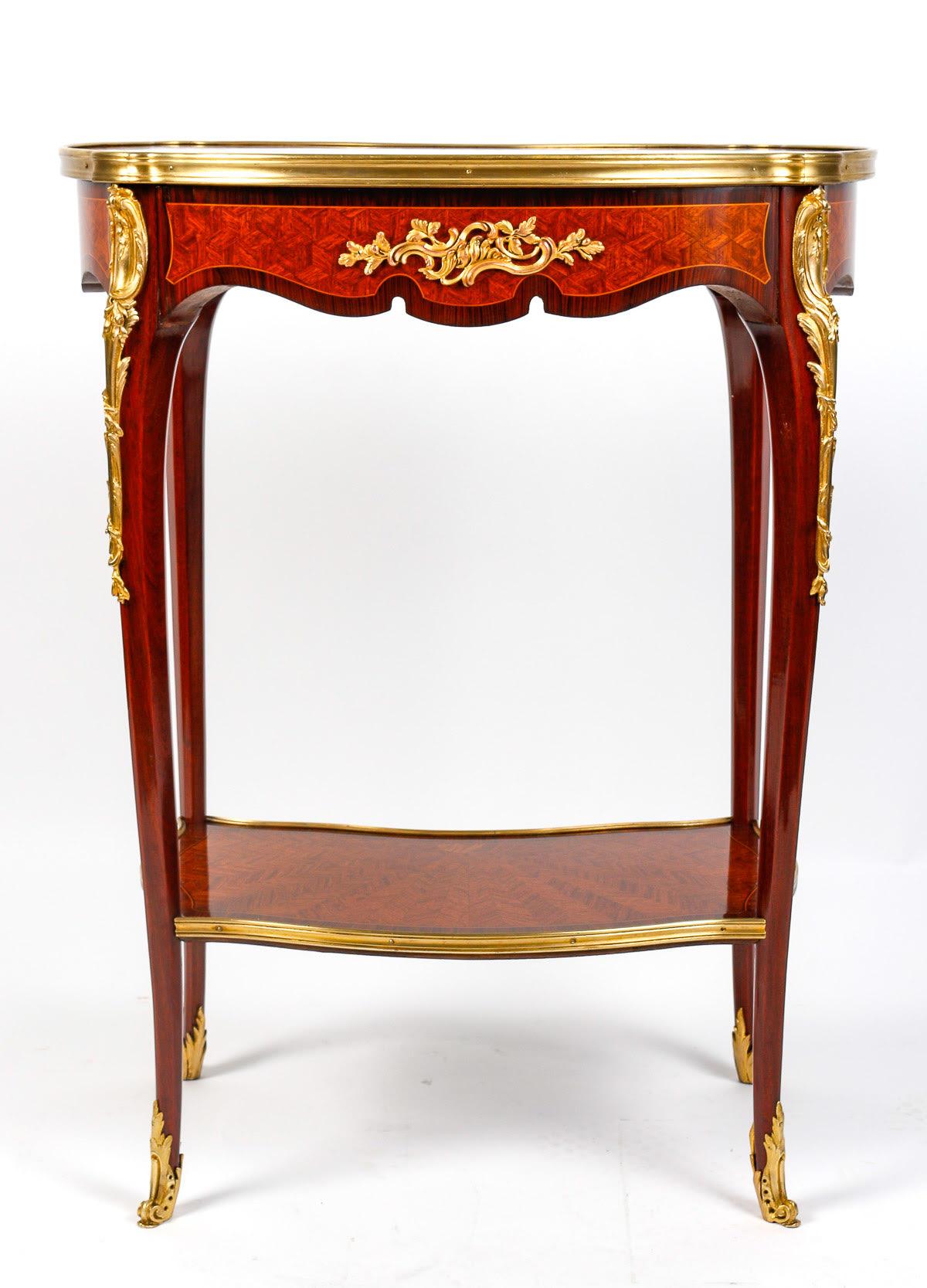 Small Side Table, End of Sofa, Louis XV Style, 19th Century. For Sale 2
