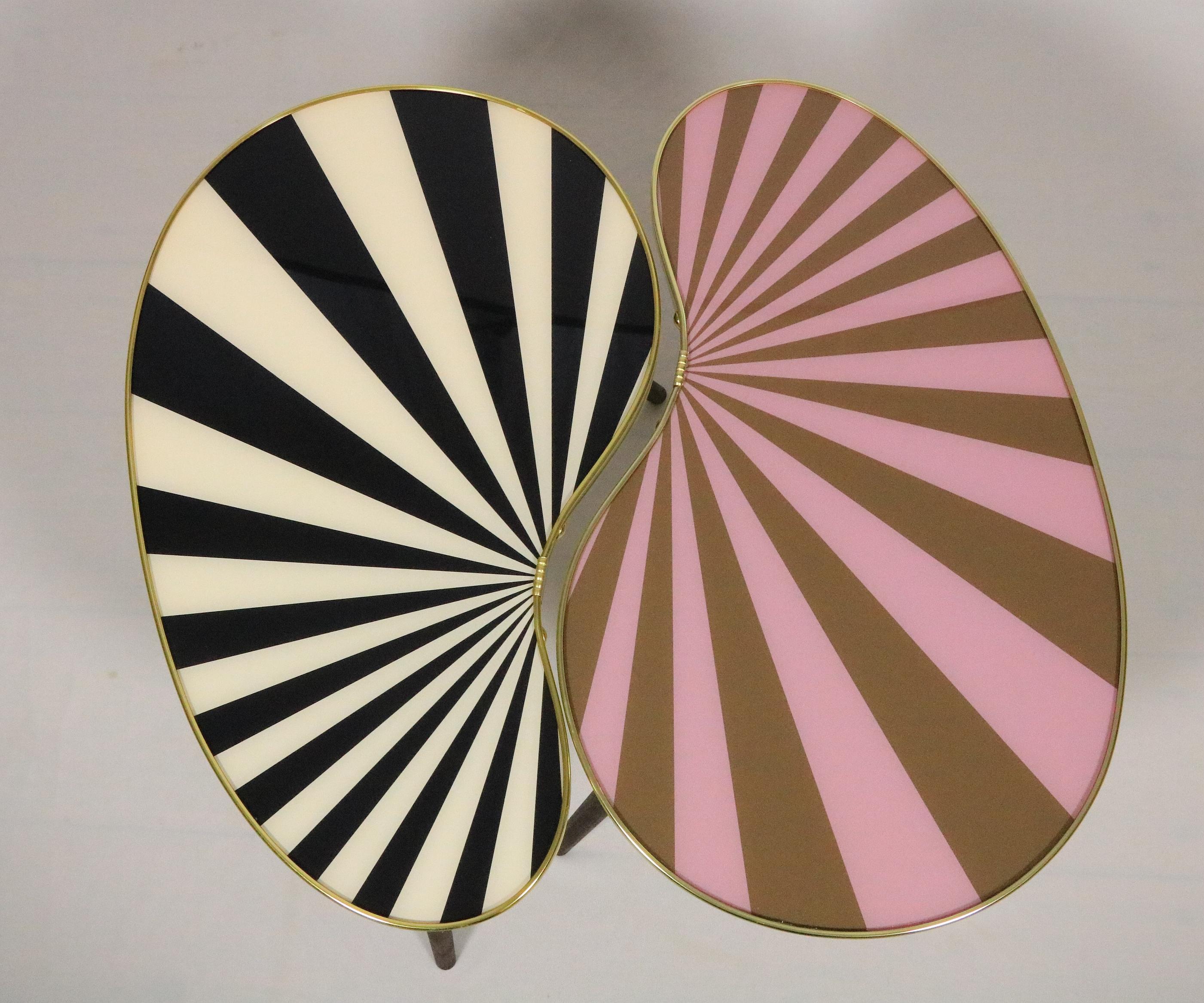Contemporary Small Side Table, Kidney Shaped, Black-White Stripes, 3 Elegant Legs, 50s Style For Sale