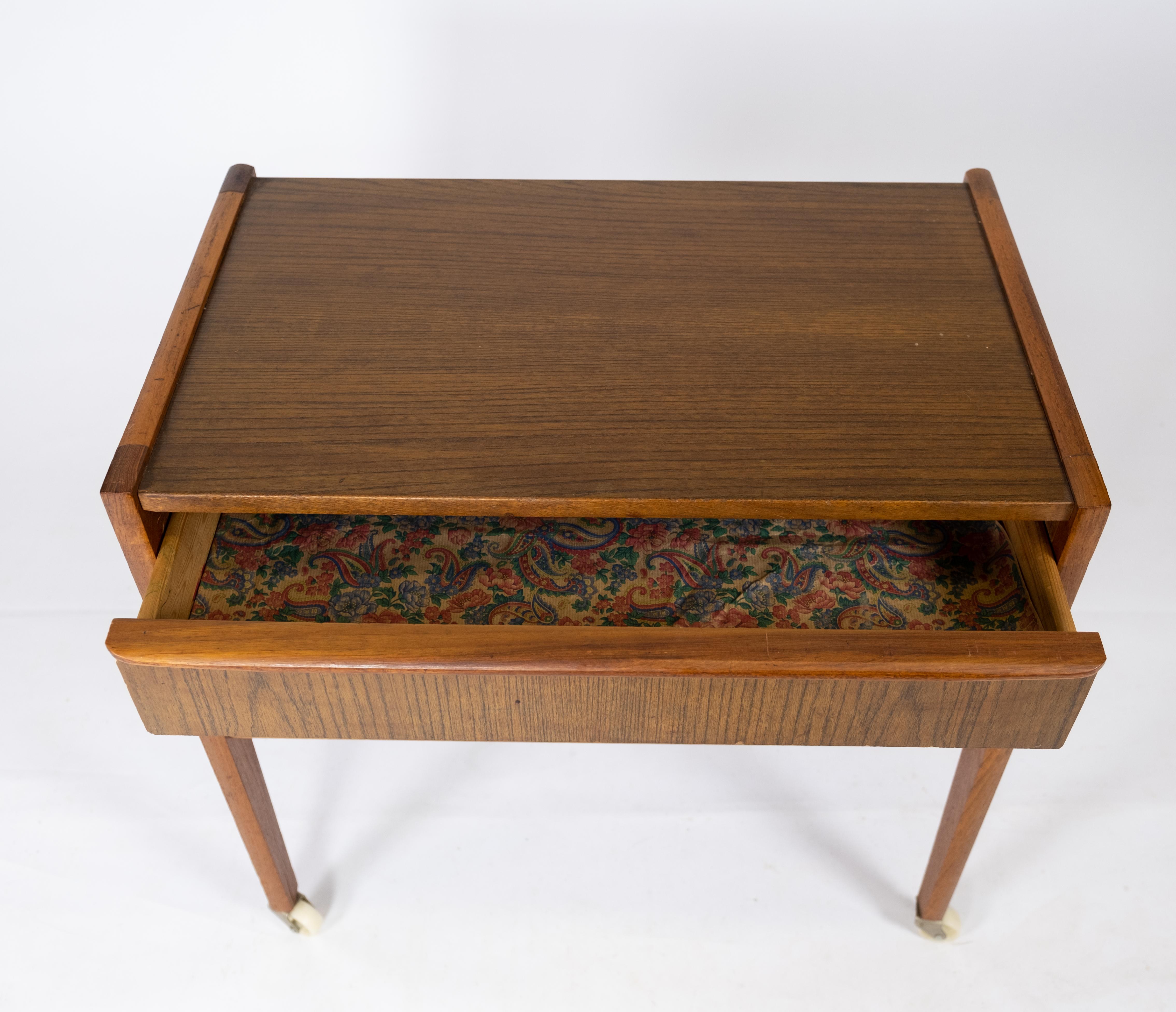 Scandinavian Modern Small Side Table with Drawer in Teak from the 1960s In Good Condition For Sale In Lejre, DK