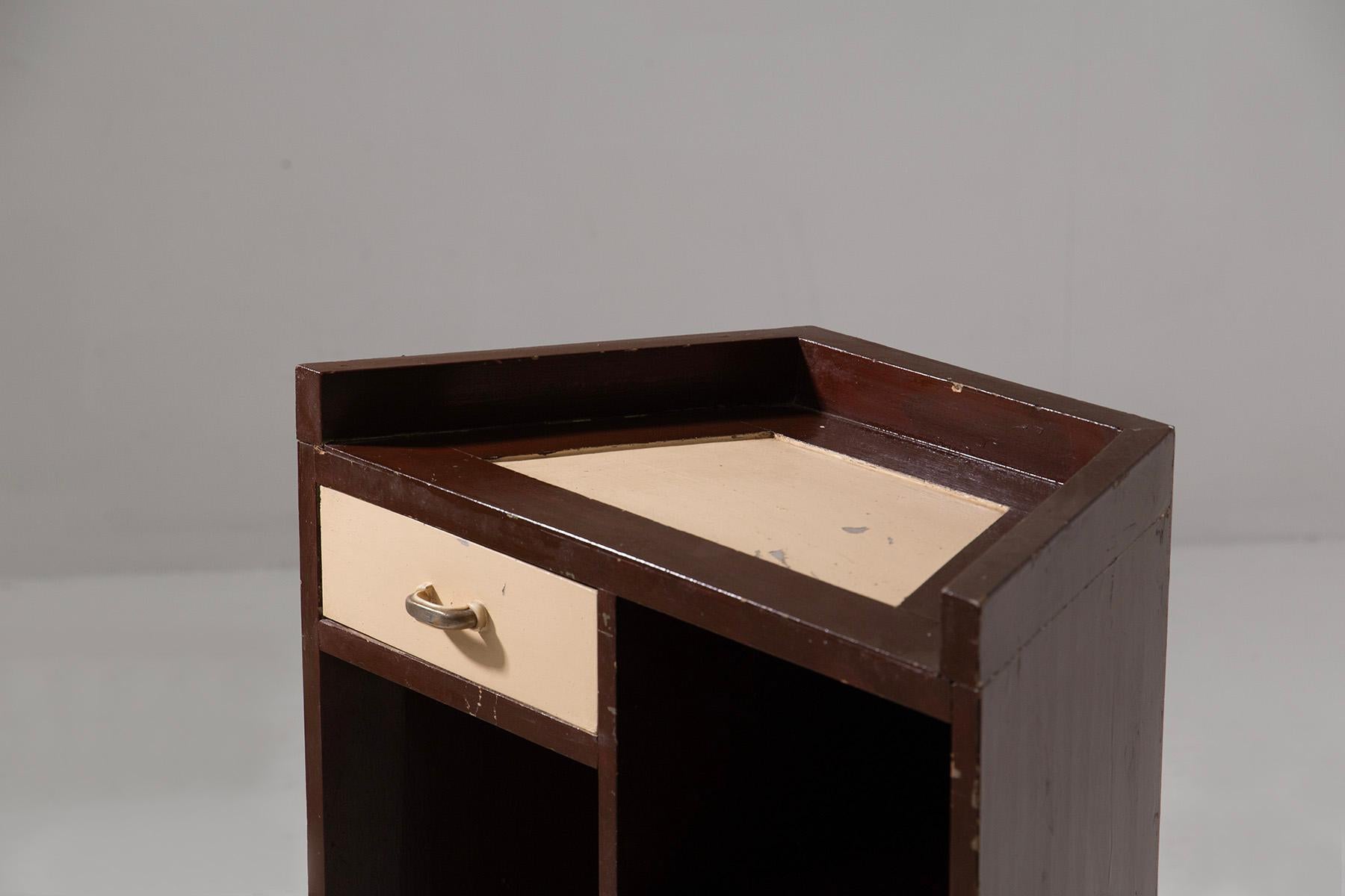 Early 20th Century Small Sideboard from Italian Futurism in vendita