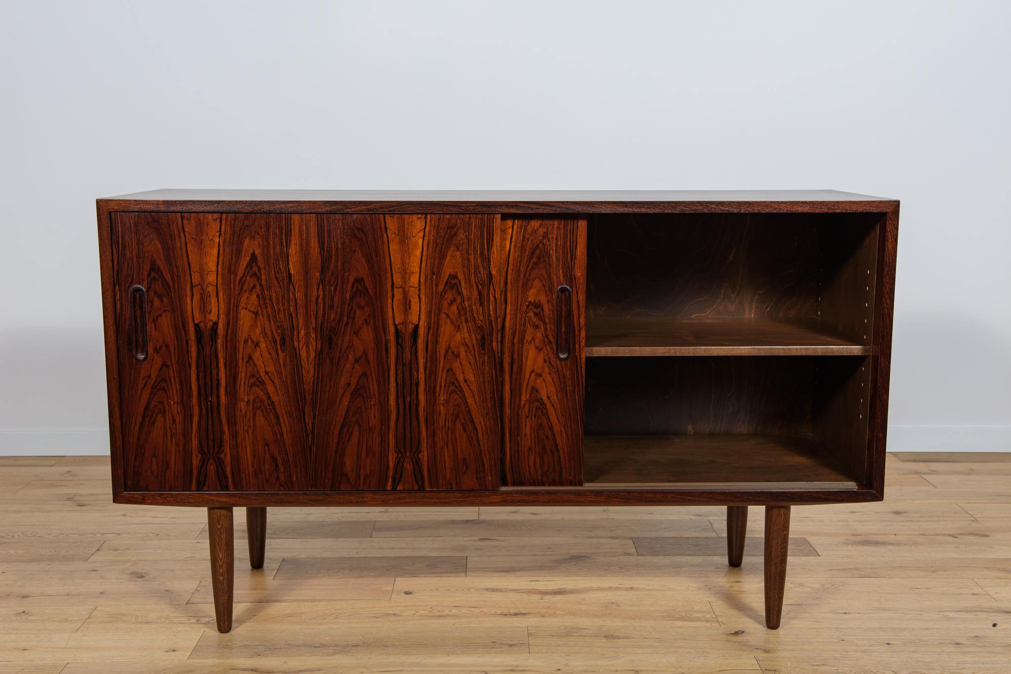 Small Sideboard in Rosewood by P. Hundevad for Hundevad & Co, 1960s For Sale 4