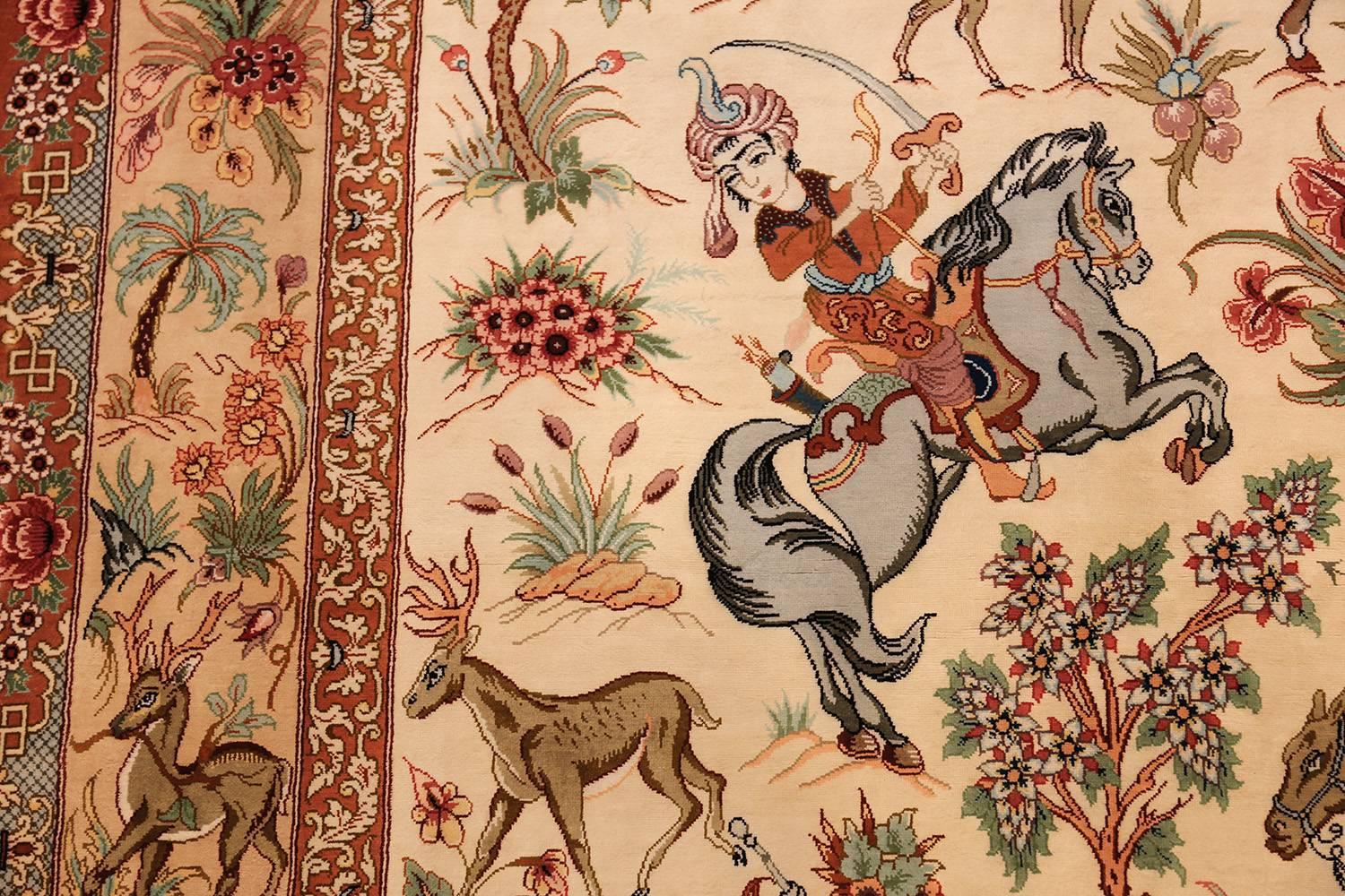 Hand-Knotted Nazmiyal Collection Silk Persian Hunting Scene Qum Rug. 3 ft 5 in x 5 ft 1 in  For Sale