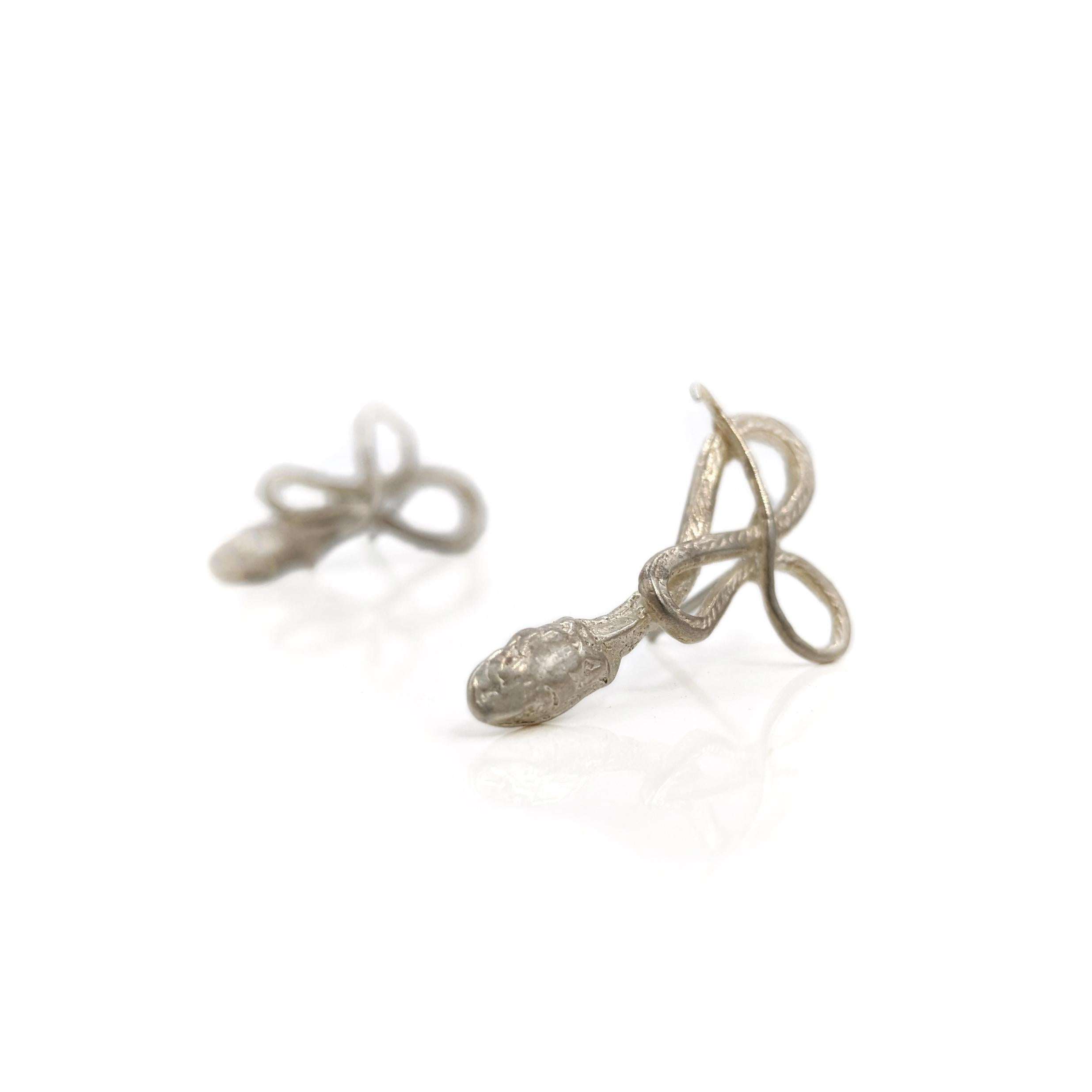 Artisan Small Silver Serpentine Earrings For Sale