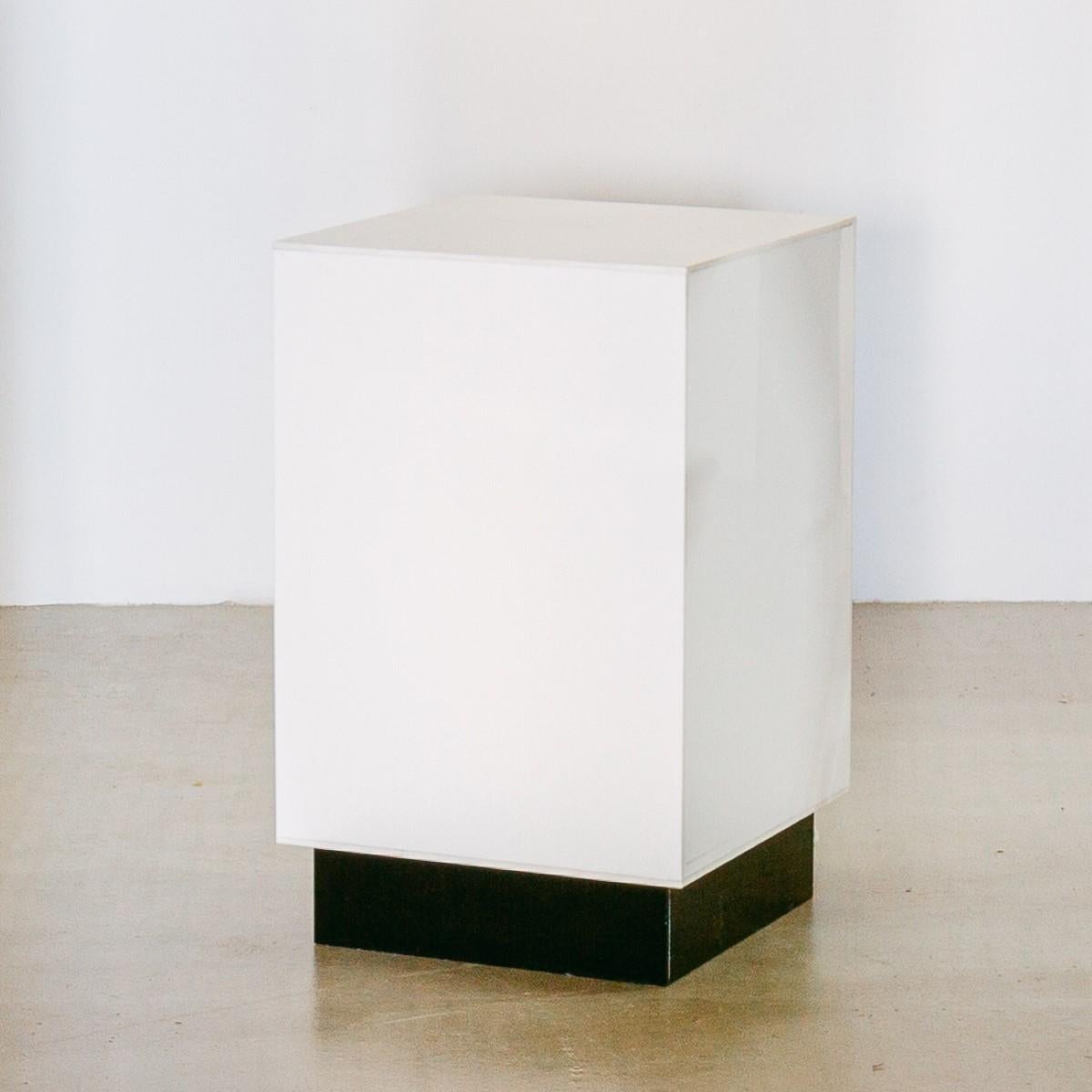 American Small Single White Acrylic Light Box Sidetable, 1970s