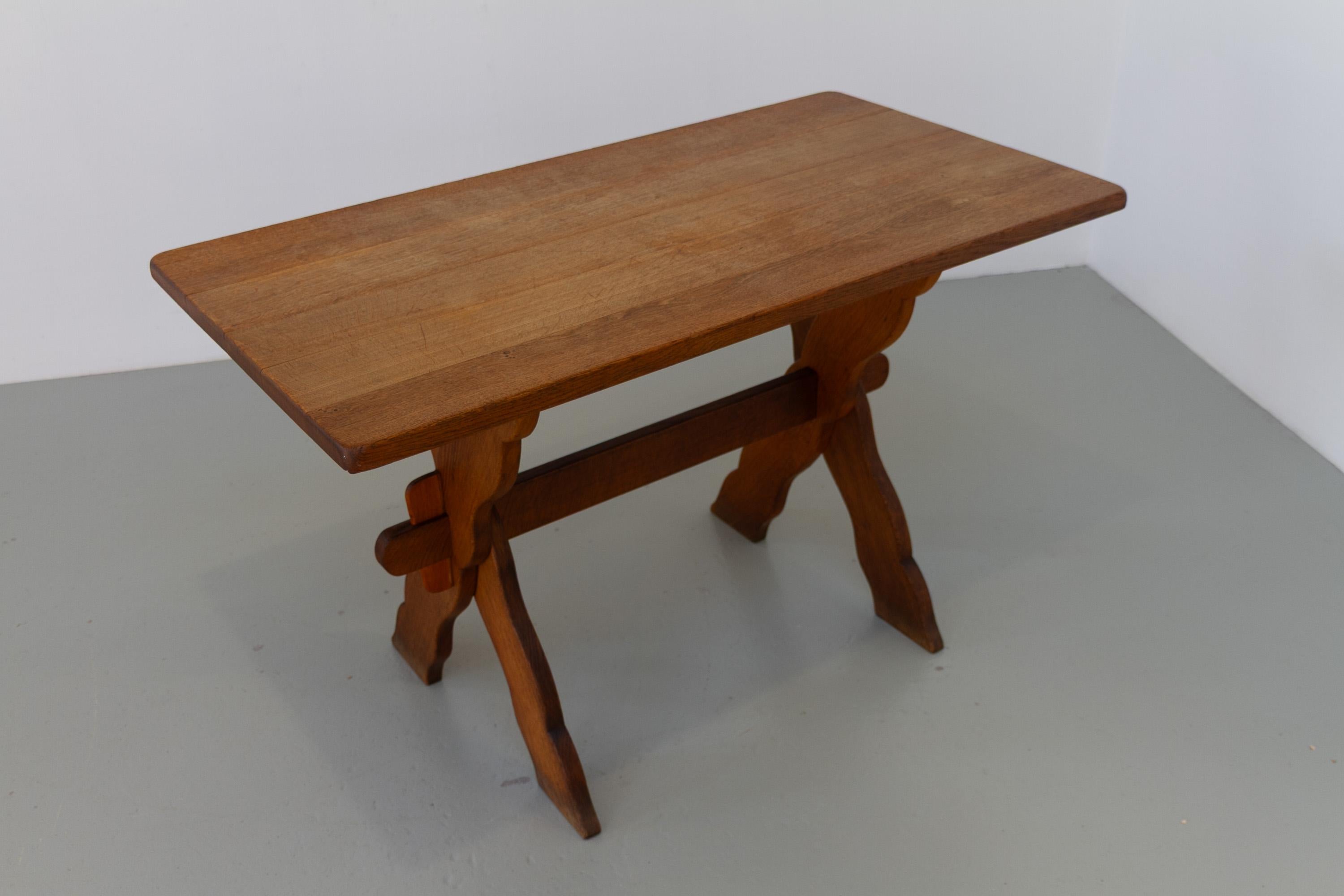 Tavolo da fattoria danese di piccole dimensioni in Oak, stile Kjærnulf, anni '60. in vendita 6